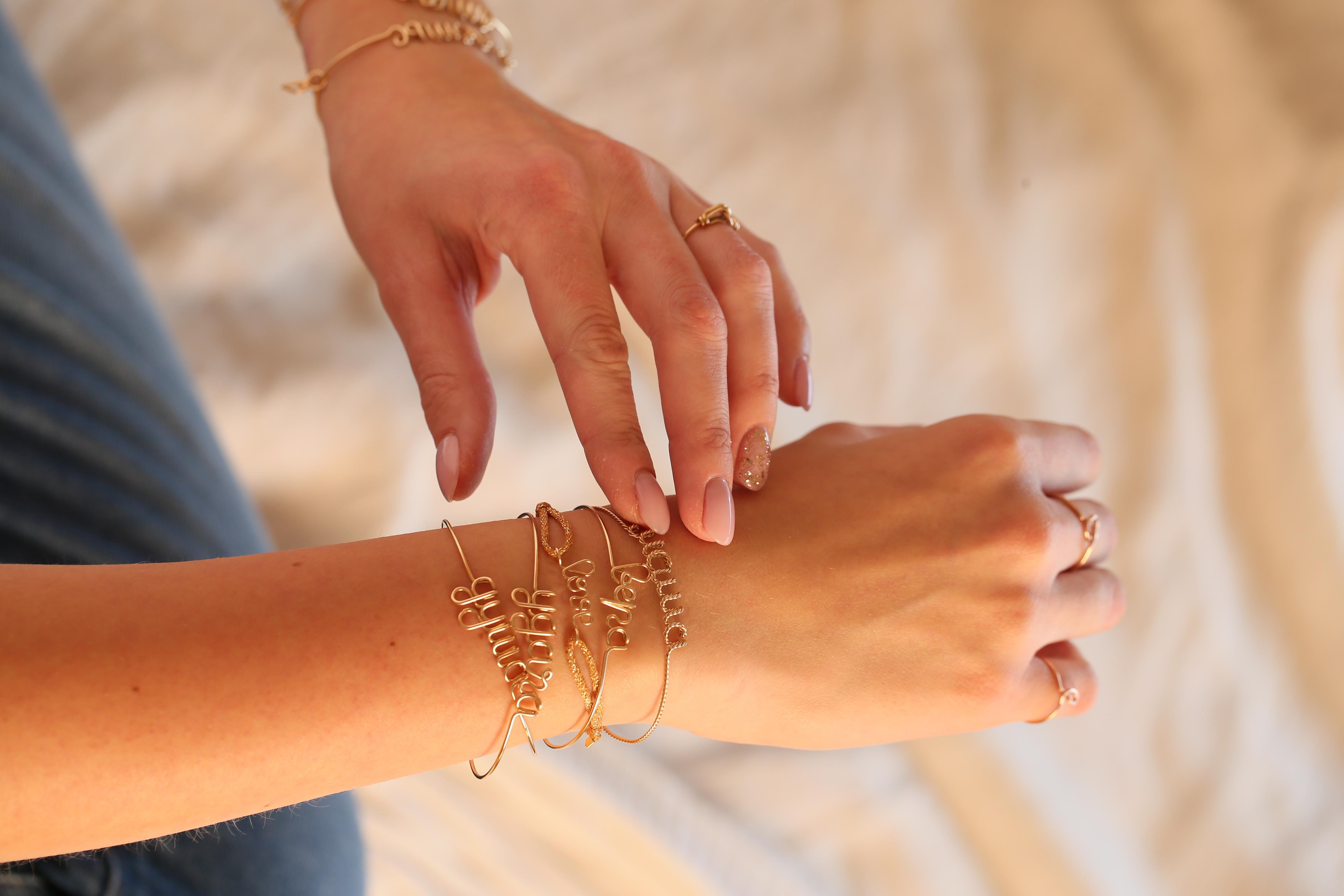 Original Personalised Name Gold Filled Yellow 14K Wire Bangle Bracelet  For Sale 1