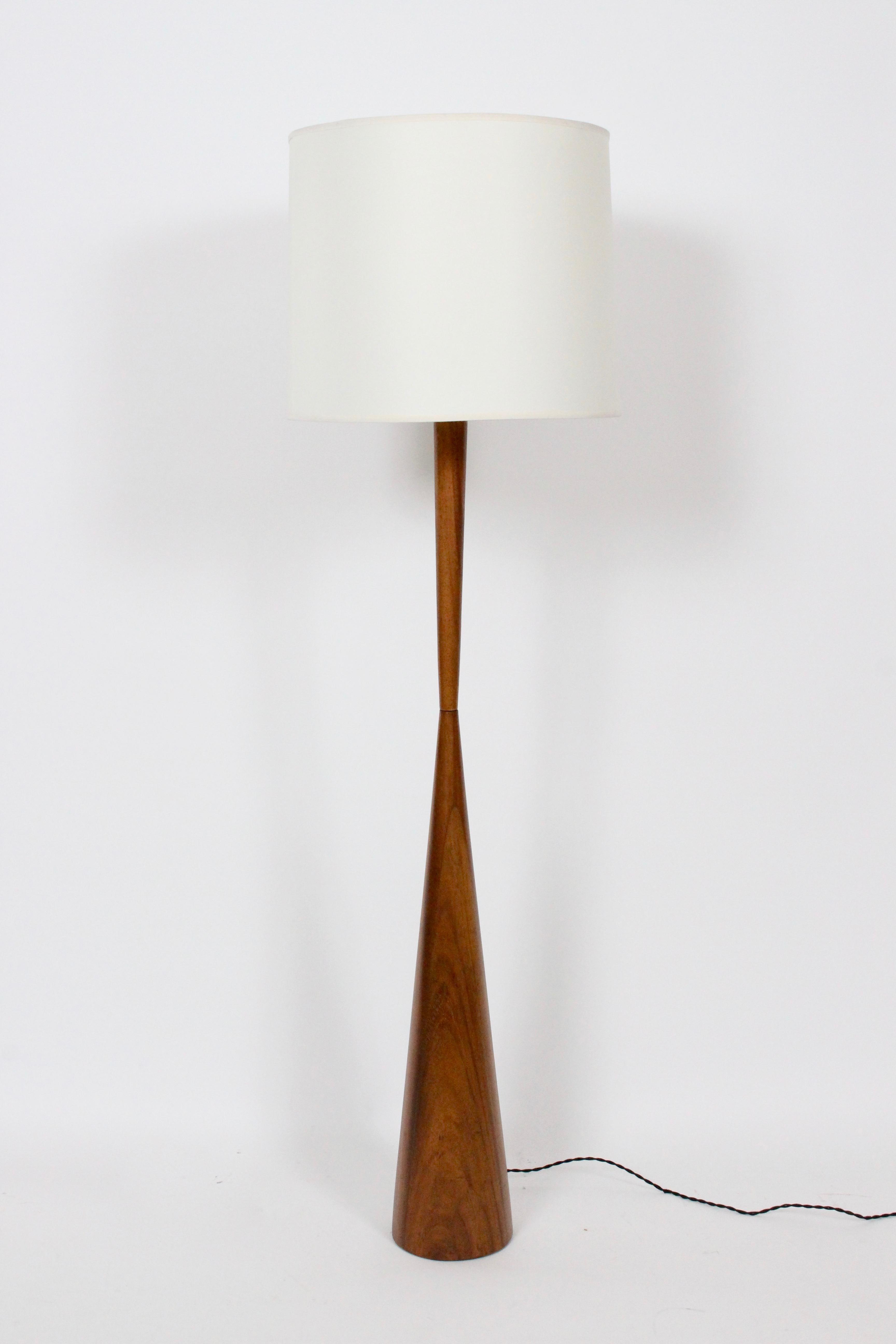 Original Phillip Lloyd Powell Style Walnut Floor Lamp, 1960s 12