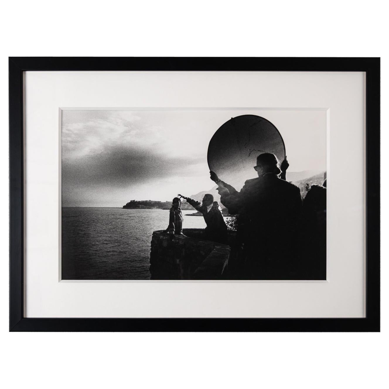 Original Photograph of Karl Lagerfeld on Location For Sale