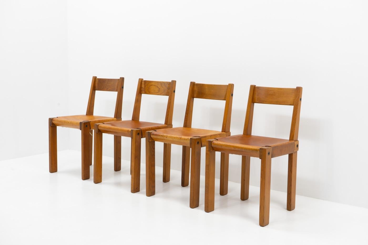 Original Pierre Chapo French Elm S24 Chairs, France 1970s - Set of 4 In Good Condition For Sale In Renens, CH