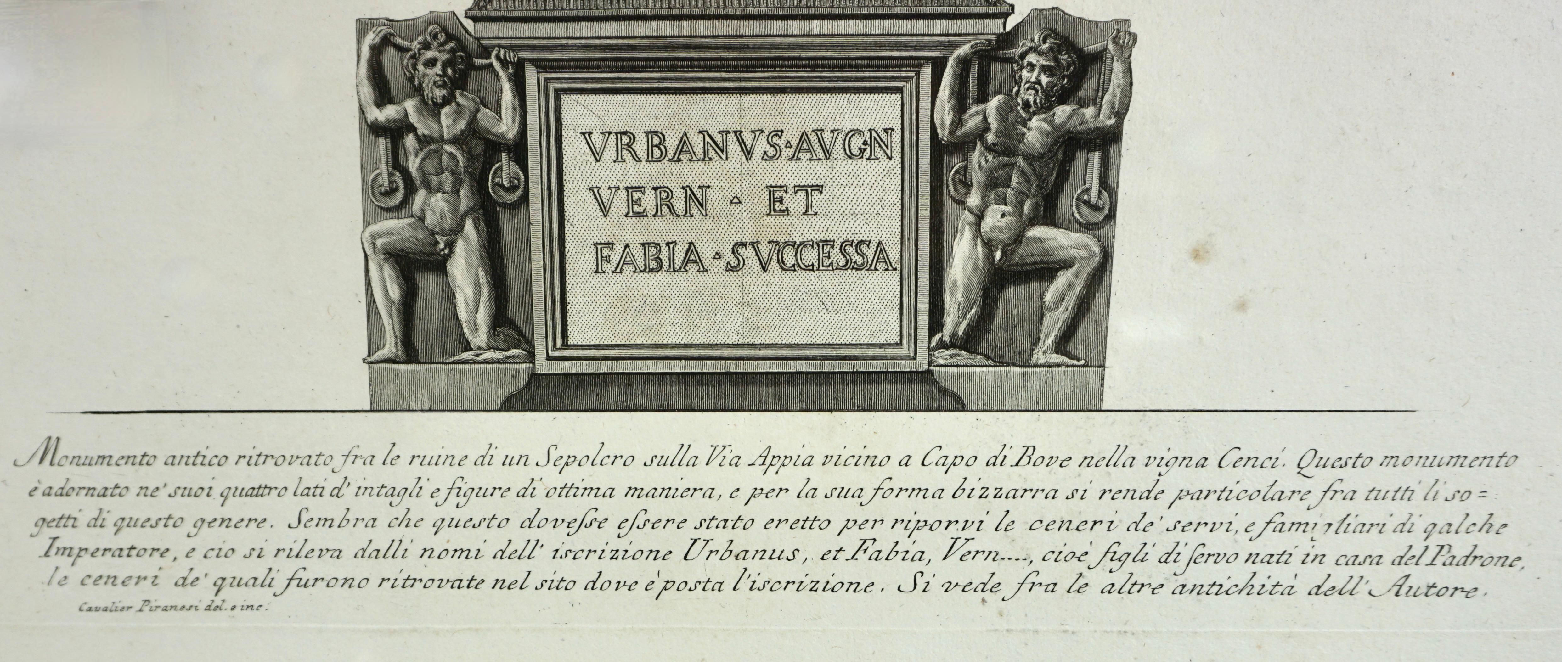 Papier Gravure originale de Piranesi encadrée d'un monument en forme de corne d'abondance  en vente