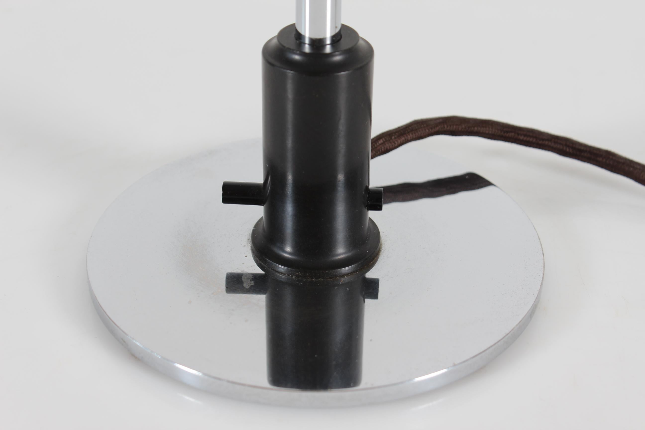 Danish Original Poul Henningsen Art Deco PH Desk Lamp PH 3½-2 Chrome Matte Shades 1930s For Sale