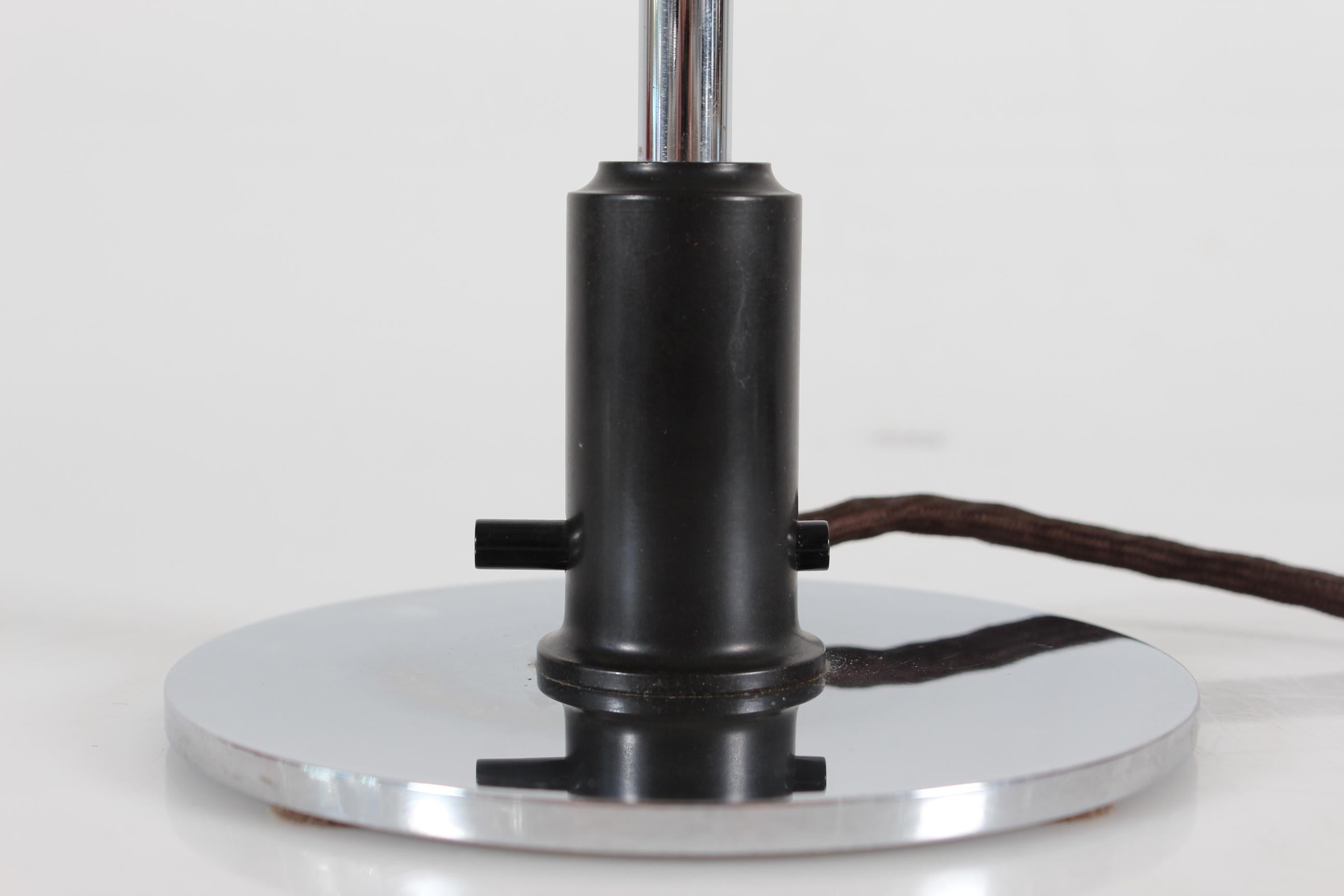 Original Poul Henningsen Art Deco PH Desk Lamp PH 3½-2 Chrome Matte Shades 1930s In Good Condition For Sale In Silkeborg, Silkeborg