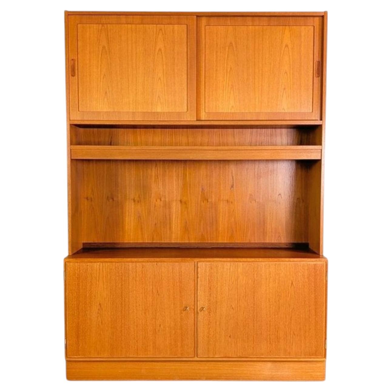 Original Poul Hundevad Schrank Bücherregal Teca de mediados de siglo 1960 en venta
