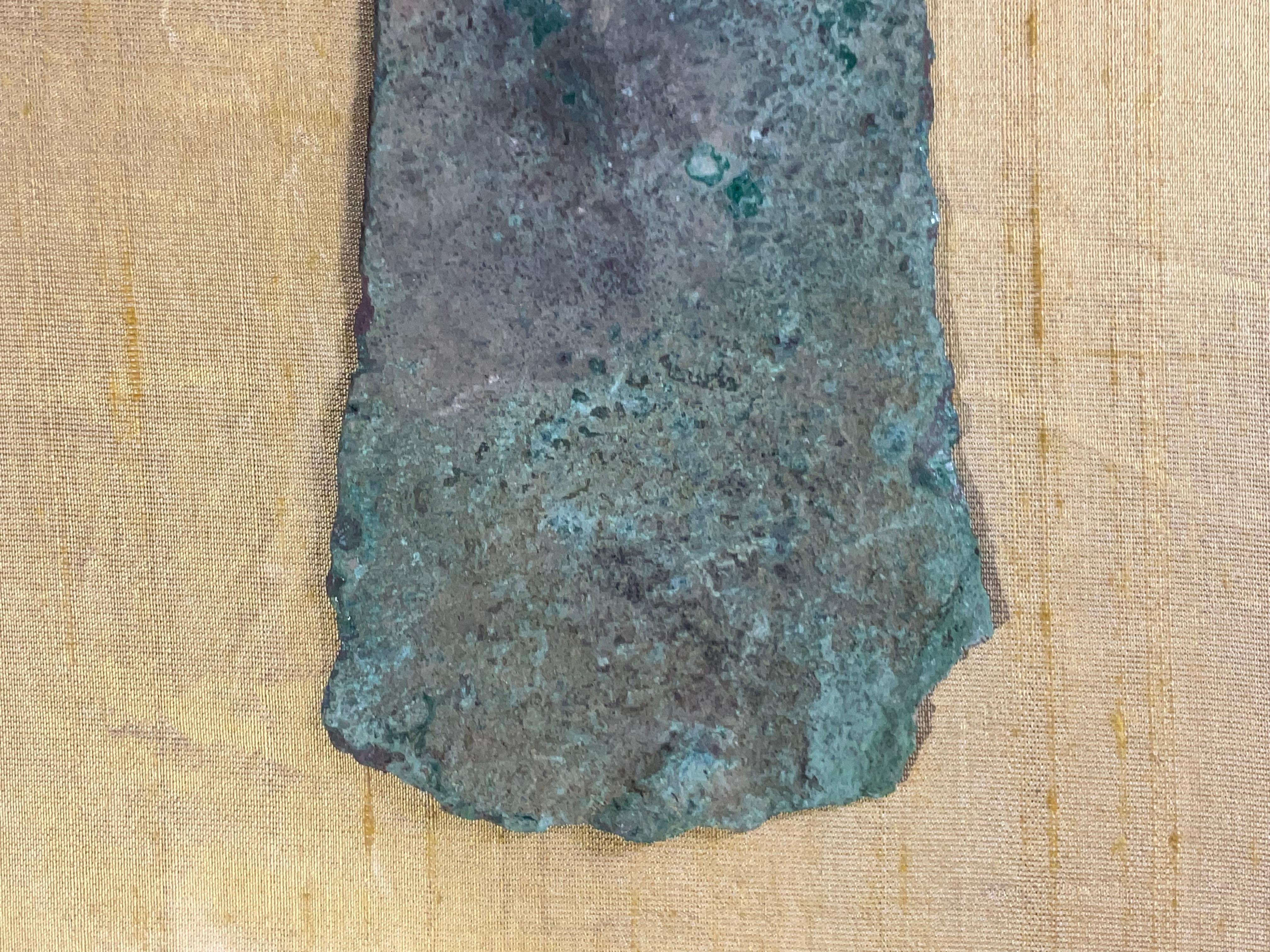 Herramienta Tumi original precolombiana de cobre en venta 2