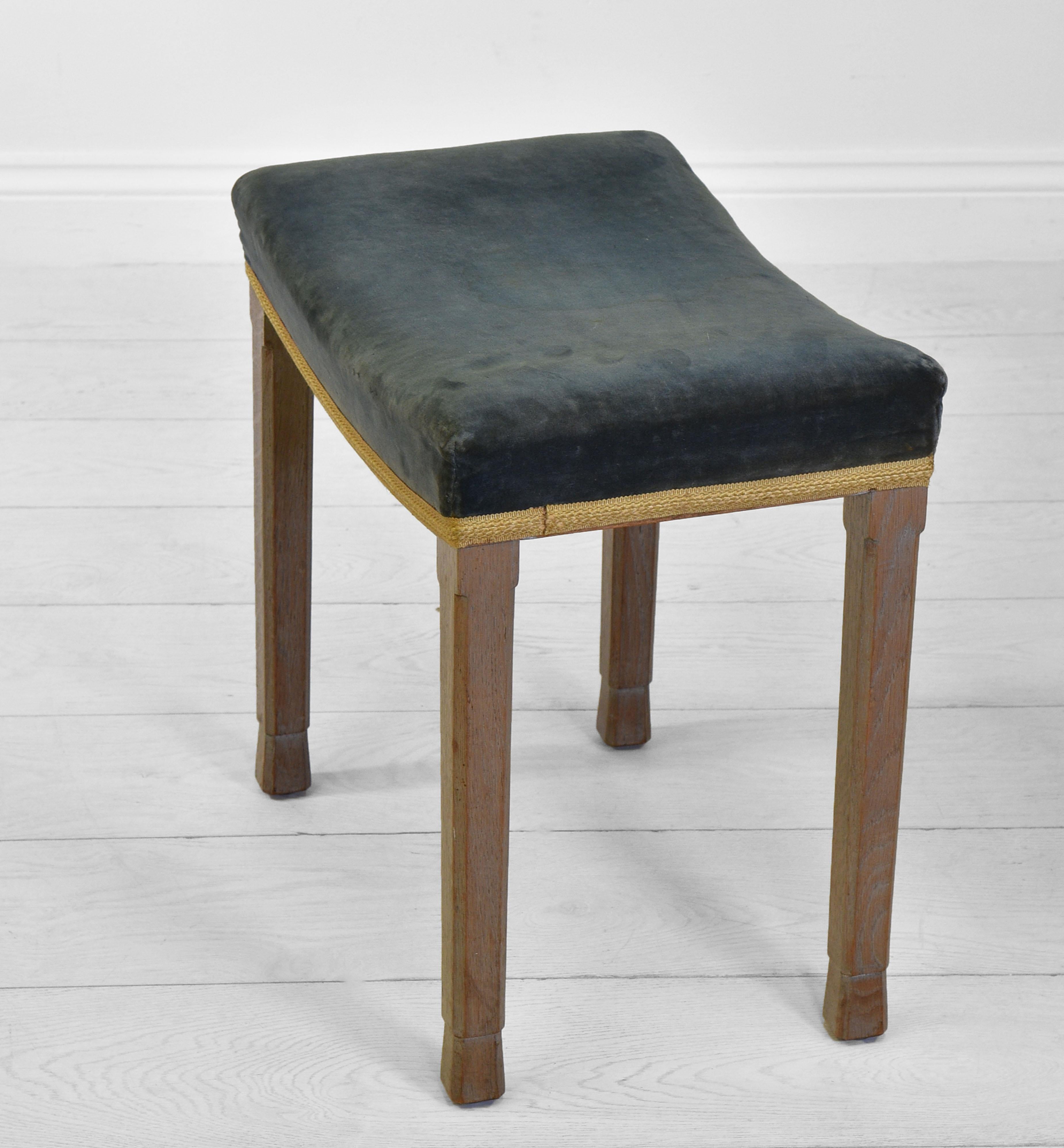 Original Queen Elizabeth II Coronation stool. 1953.

The stool has the Coronation stamp along with the furniture maker, The Thomas Glenister Company. Stamped: Glenister Maker Wycombe.

The stool is in original condition, with the silver washed