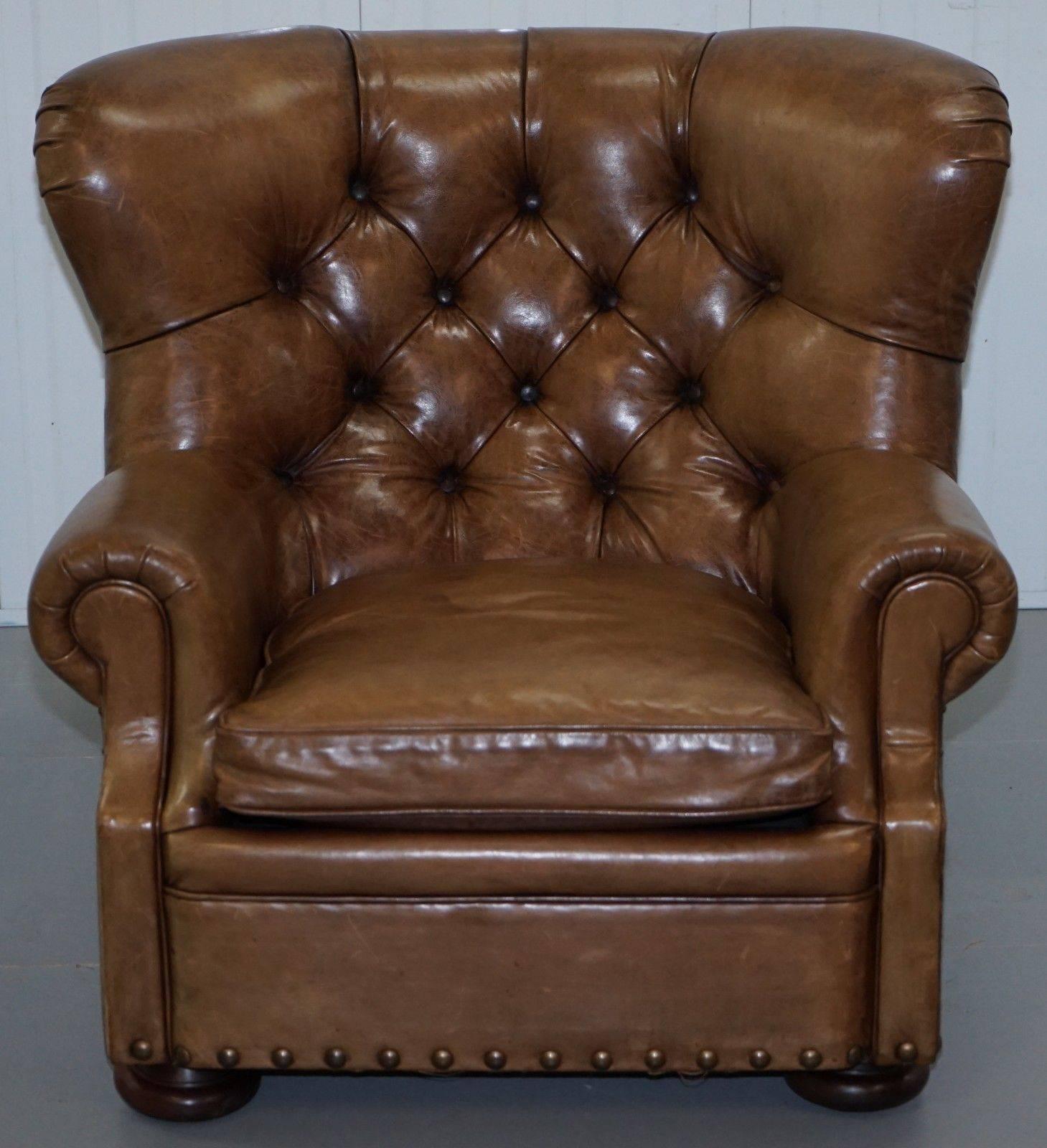 We are delighted to offer for sale this totally original Ralph Lauren Writers aged brown vintage leather armchair

A very good looking and well-made piece in lightly restored condition throughout, we have deep cleaned hand condition waxed and hand