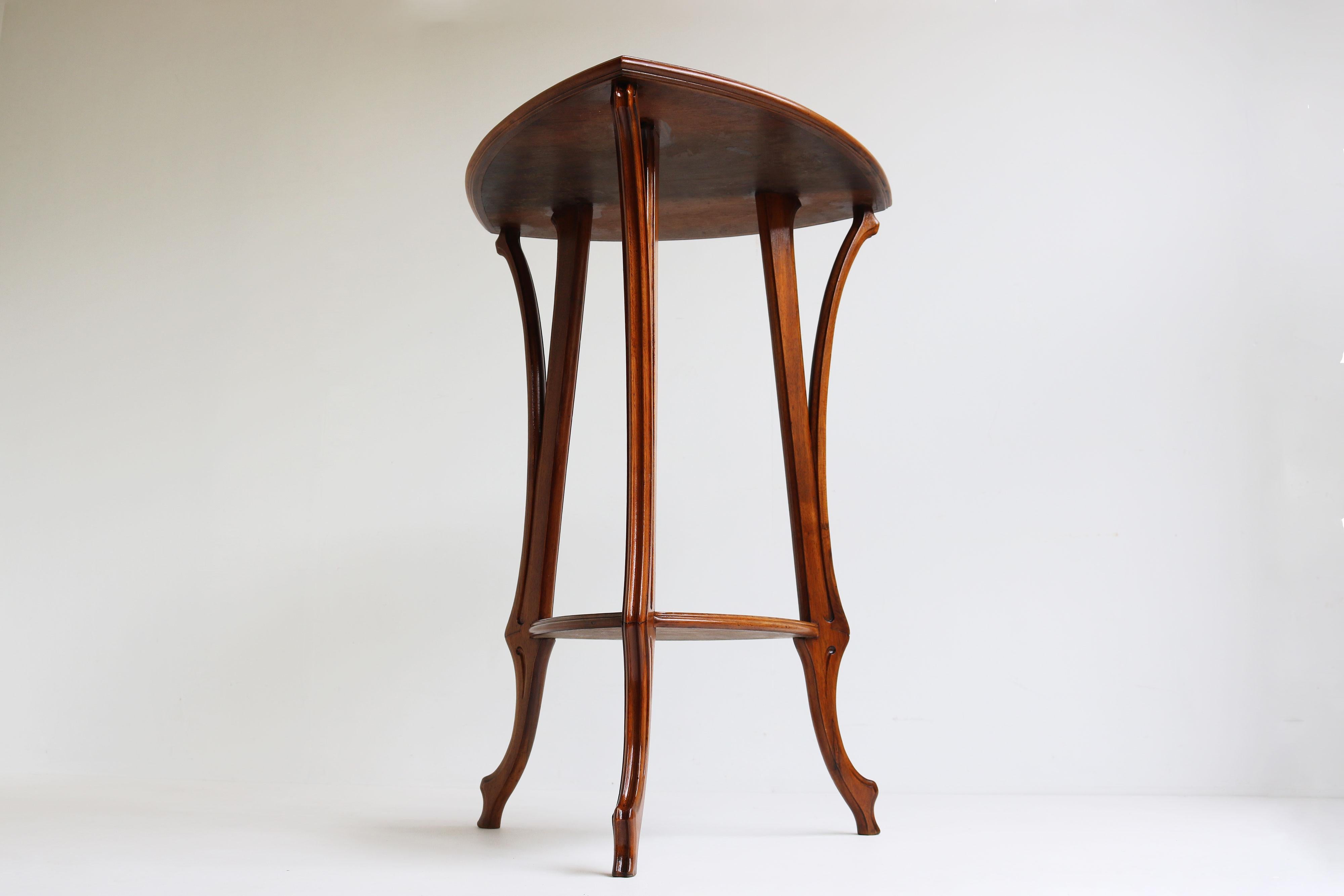 Original rare antique French Art Nouveauu  Side table / Gueridon by Emile Gallé  In Good Condition For Sale In Ijzendijke, NL