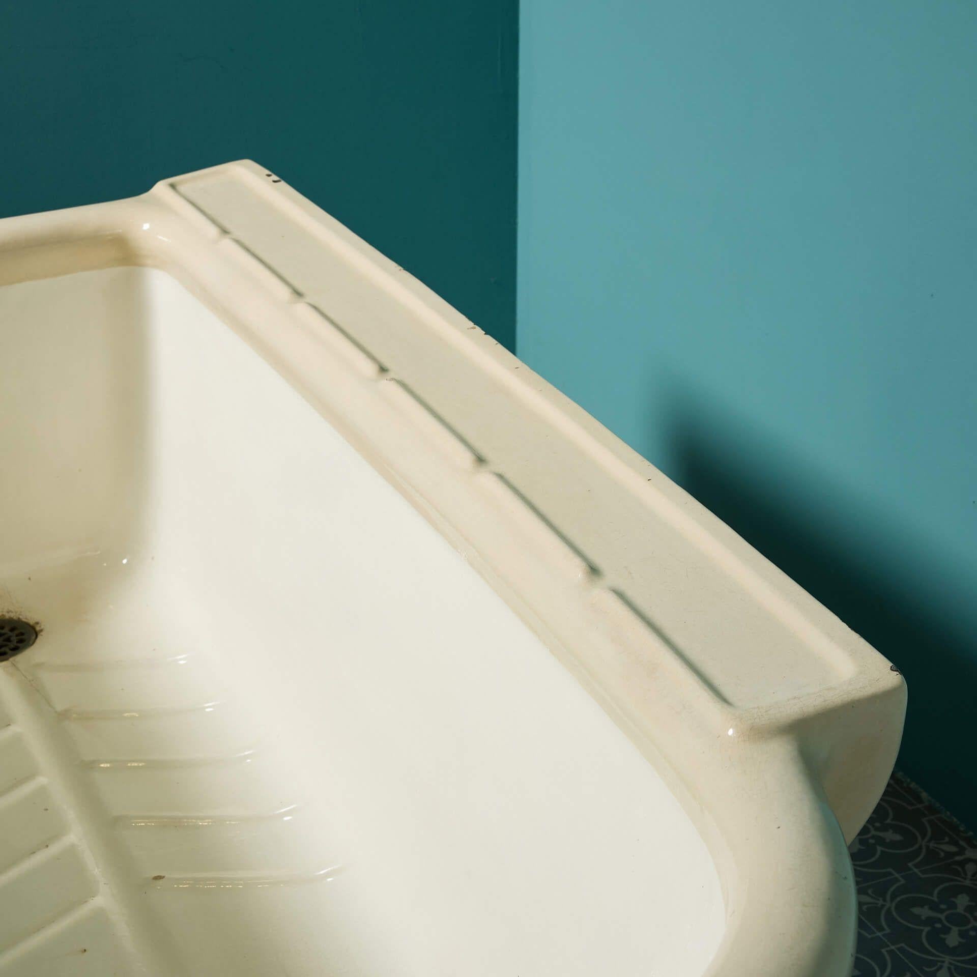 Original Rare Decorative Glazed Fireclay Bath by Twyfords For Sale 6
