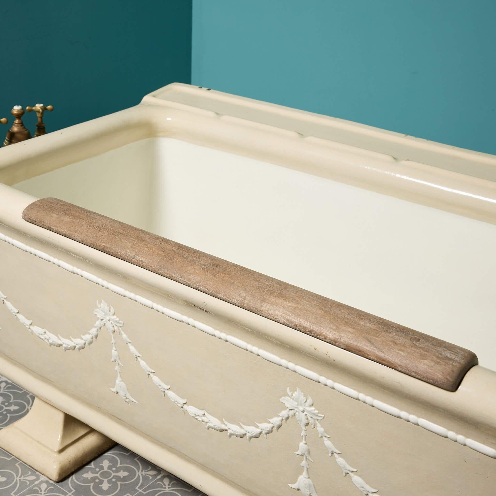 Original Rare Decorative Glazed Fireclay Bath by Twyfords In Fair Condition For Sale In Wormelow, Herefordshire
