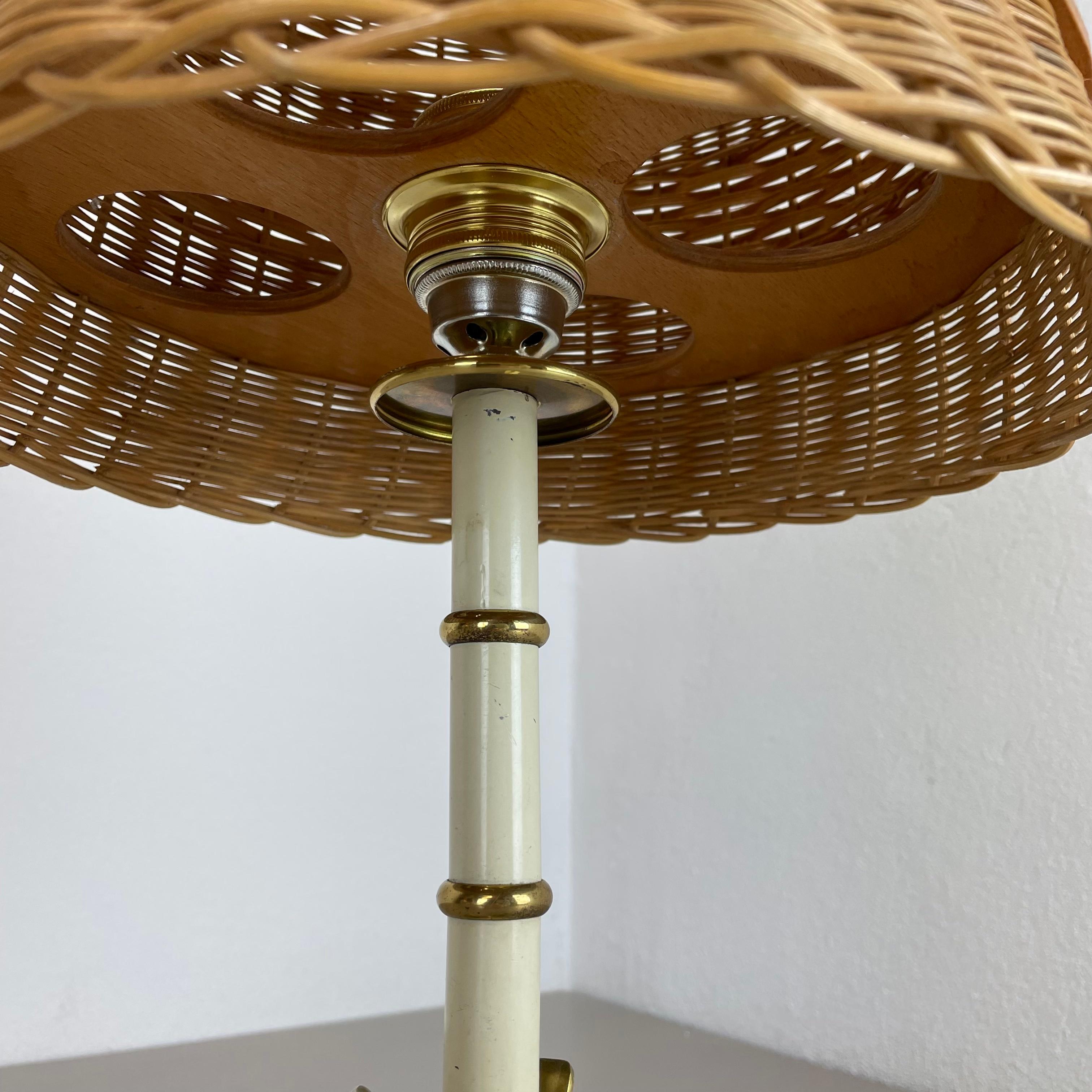Original Rattan and Brass Table Light by Vereinigte Werkstätten München, Germany For Sale 9