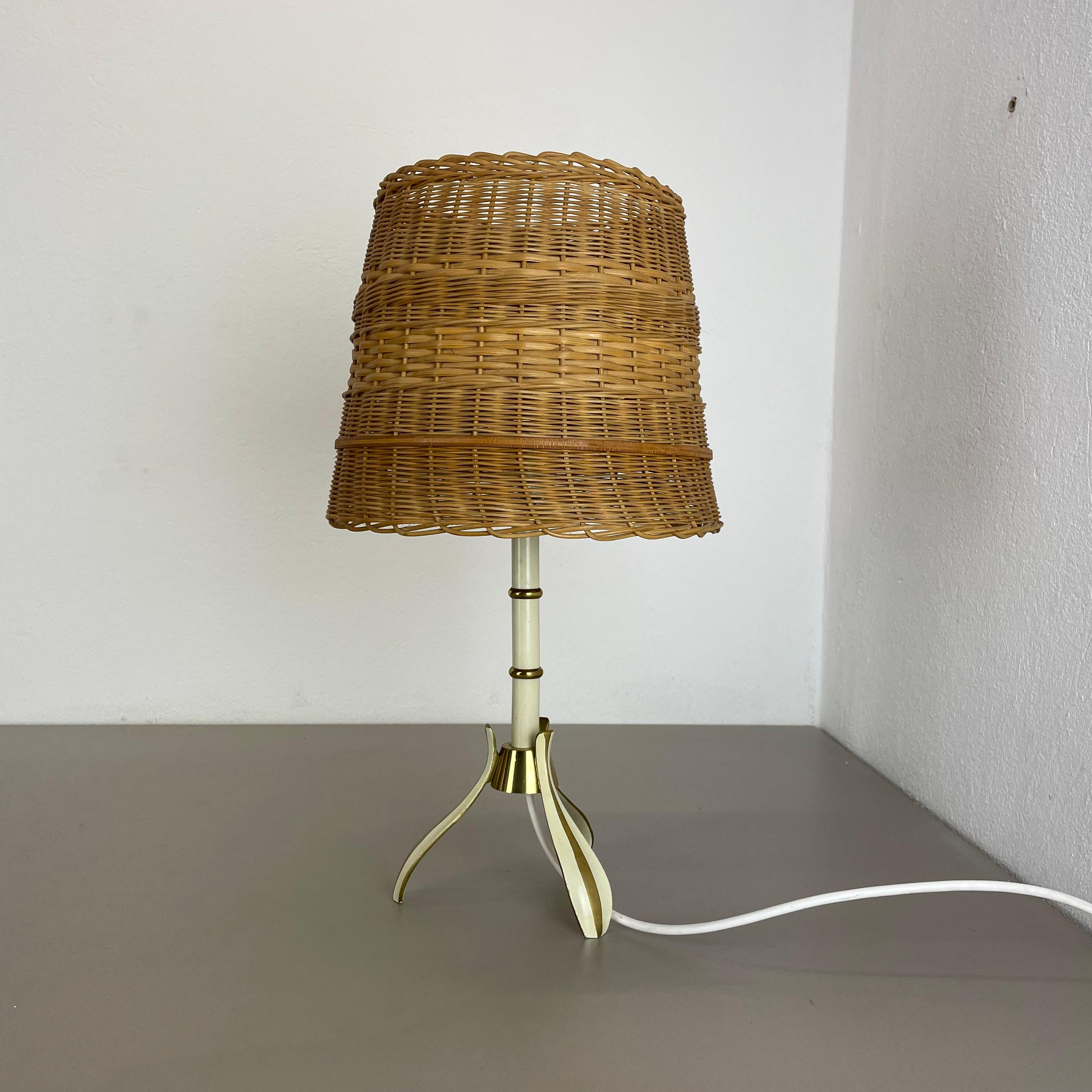 Original Rattan and Brass Table Light by Vereinigte Werkstätten München, Germany For Sale 11