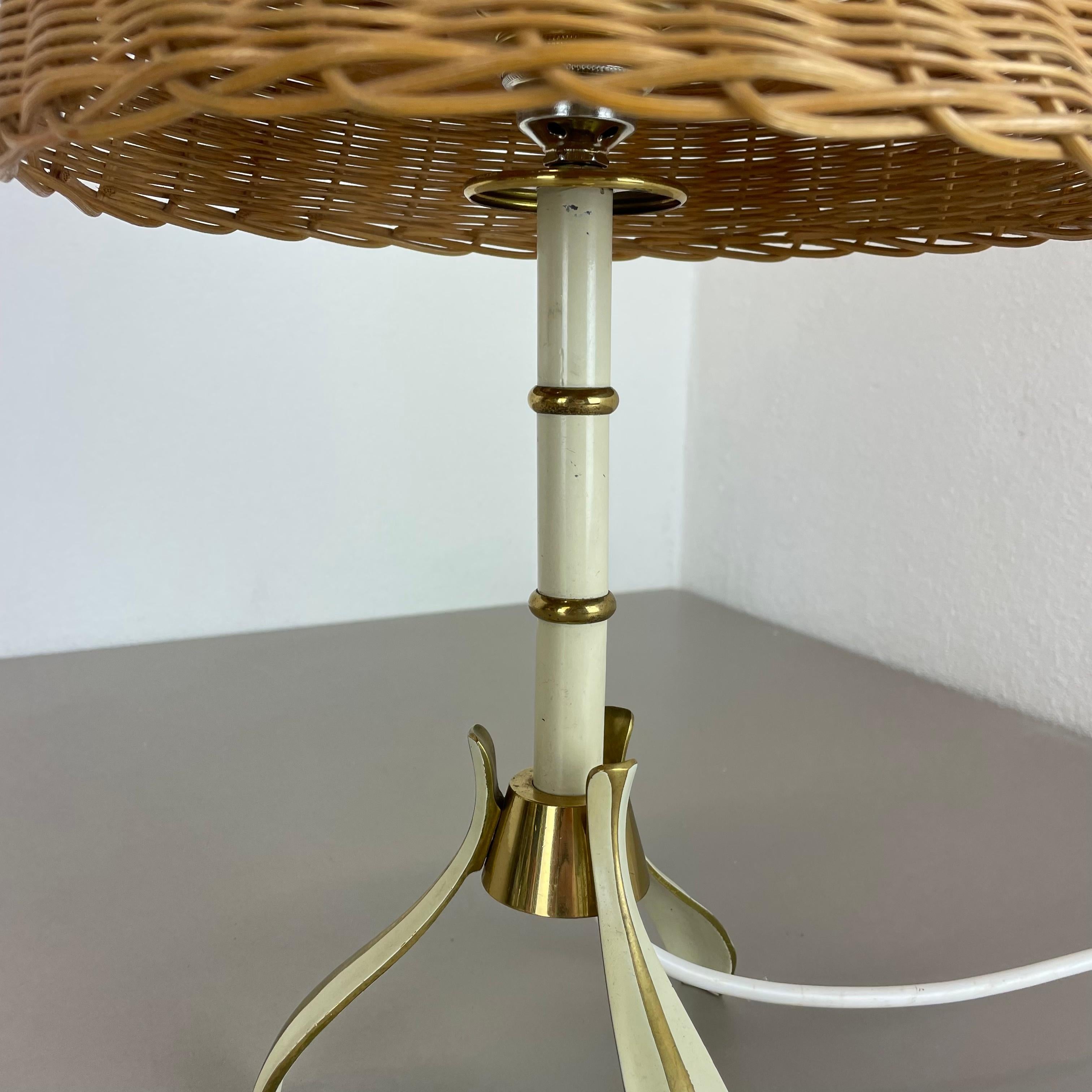 Original Rattan and Brass Table Light by Vereinigte Werkstätten München, Germany For Sale 14