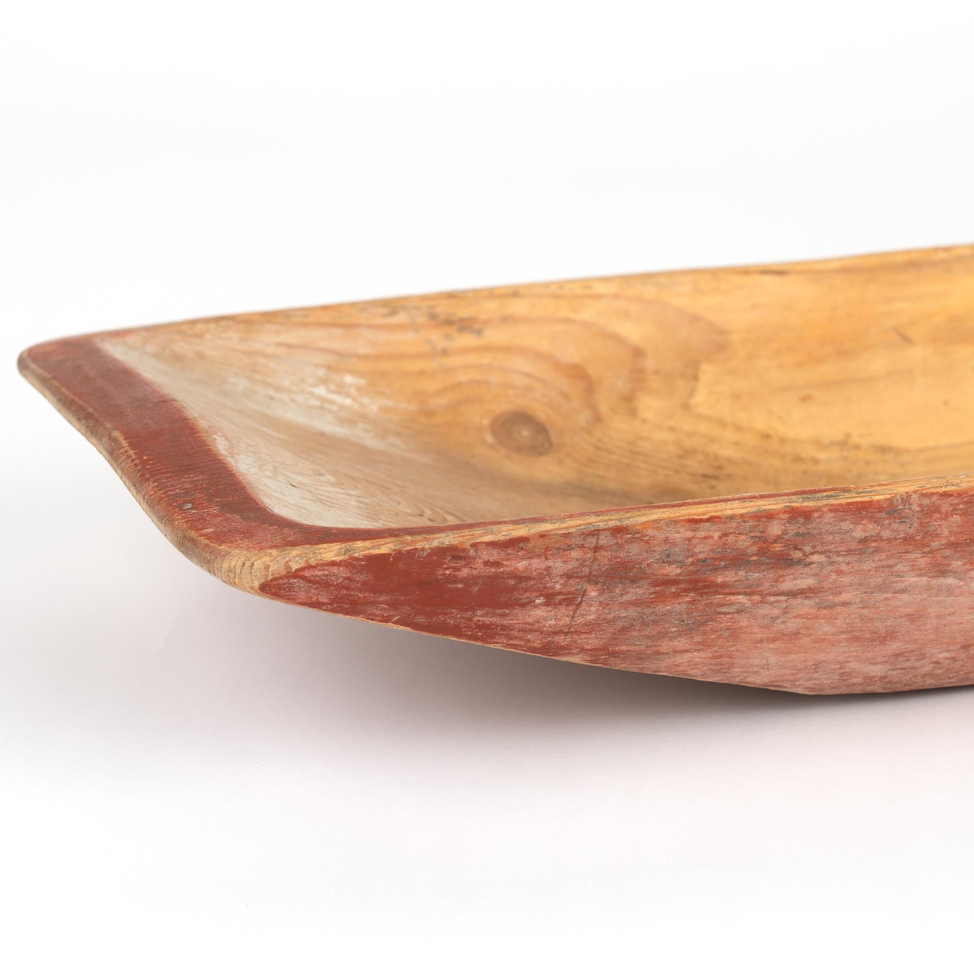 Original Red Painted Carved Pine Wooden Bowl, Sweden circa 1880 For Sale 1