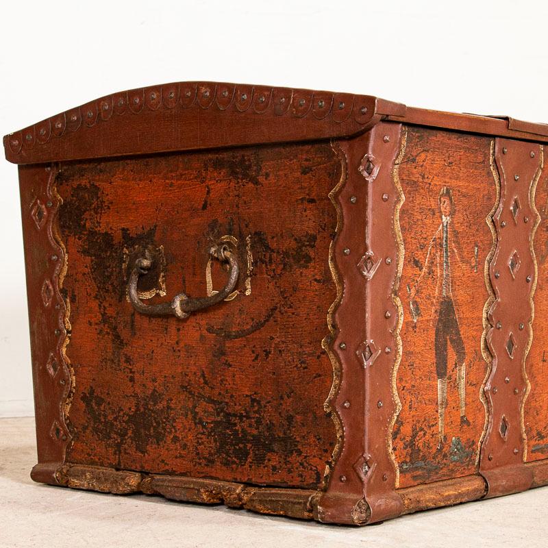 Original Red Painted Domed Top Trunk with Folk Art Figures from Sweden 5