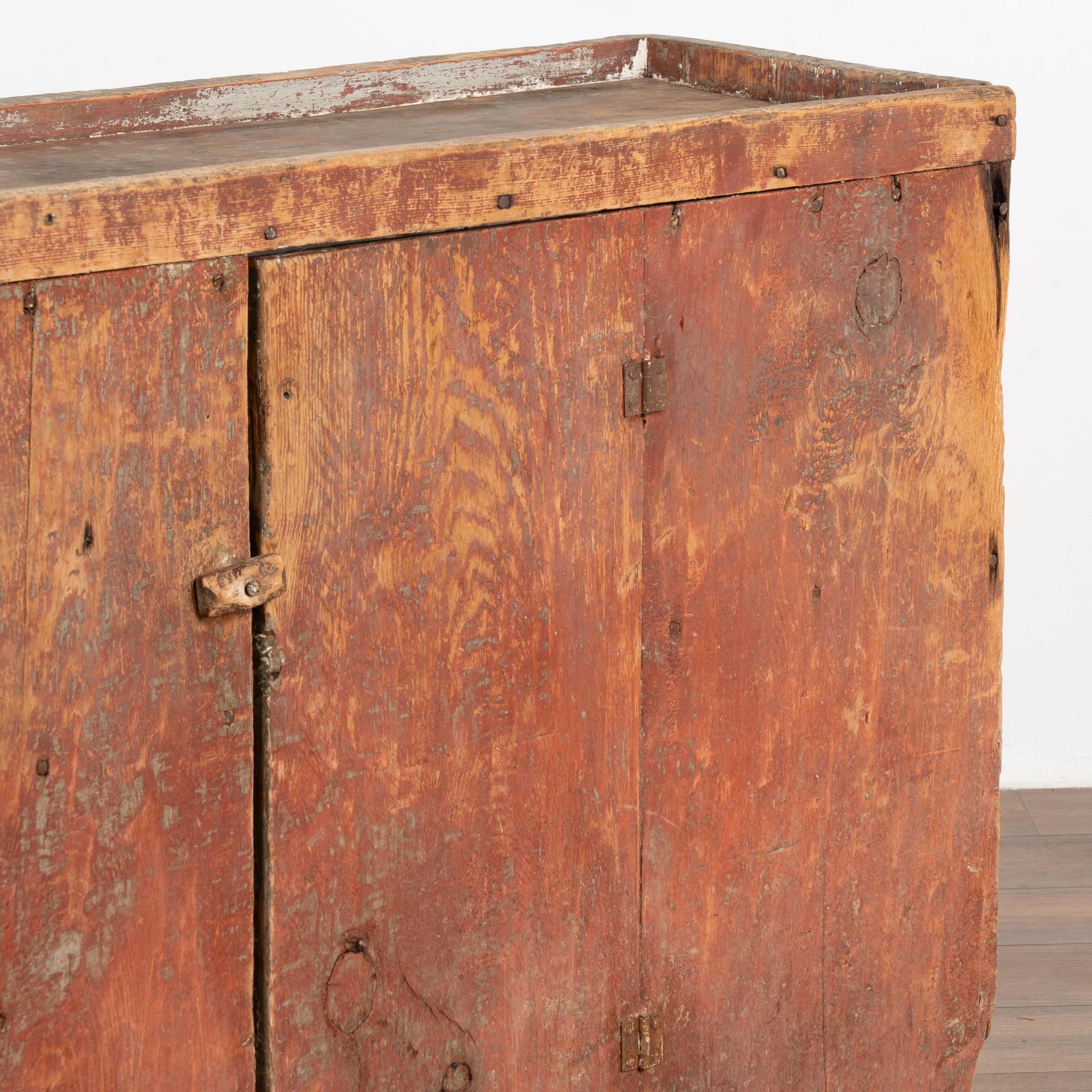 Original Red Painted Rustic Narrow Pine Cabinet, Sweden circa 1840-60 For Sale 2