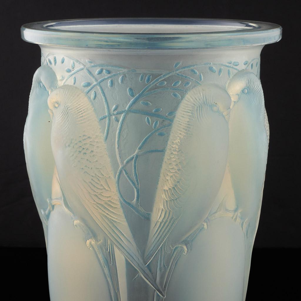 Original Rene Lalique 'Ceylan' Blue Opalescent Glass Vase Circa 1930 5