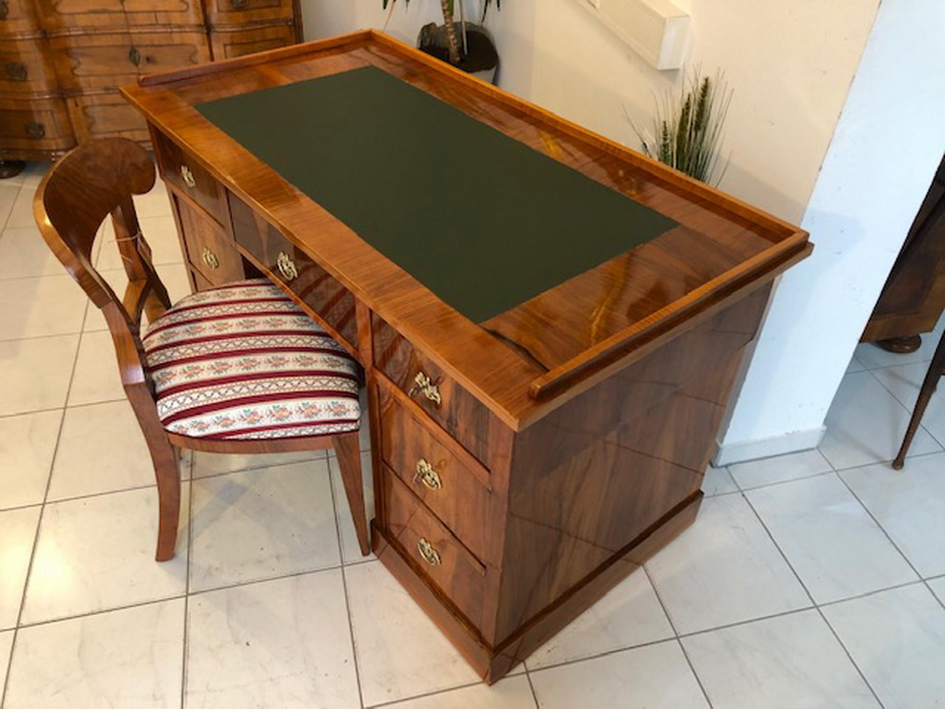 Original Restored Late Biedermeier Desk, circa 1865 In Good Condition For Sale In Senden, NRW