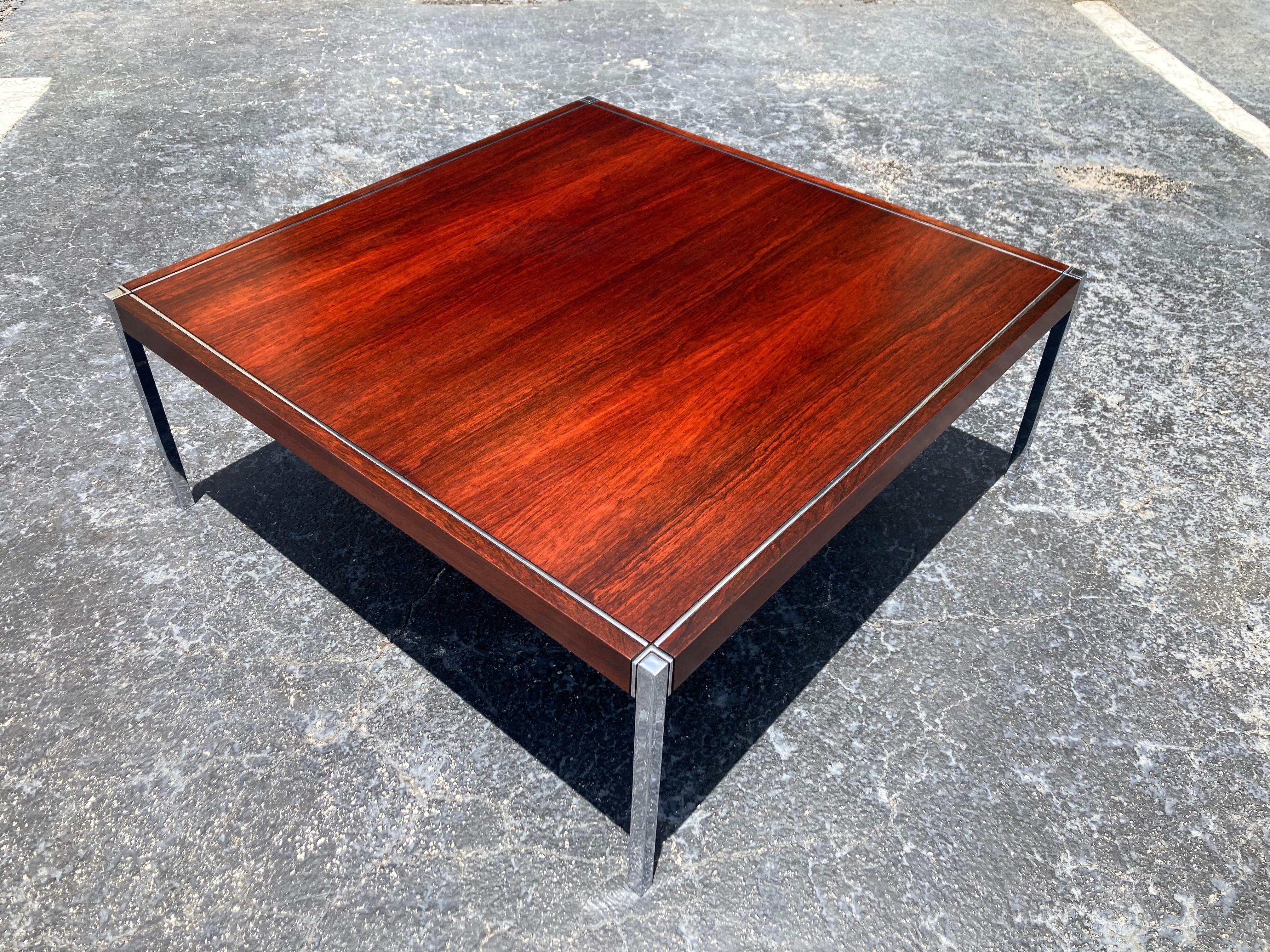 Table basse originale en bois de rose de Richard Schultz pour Knoll, années 1970 en vente 5