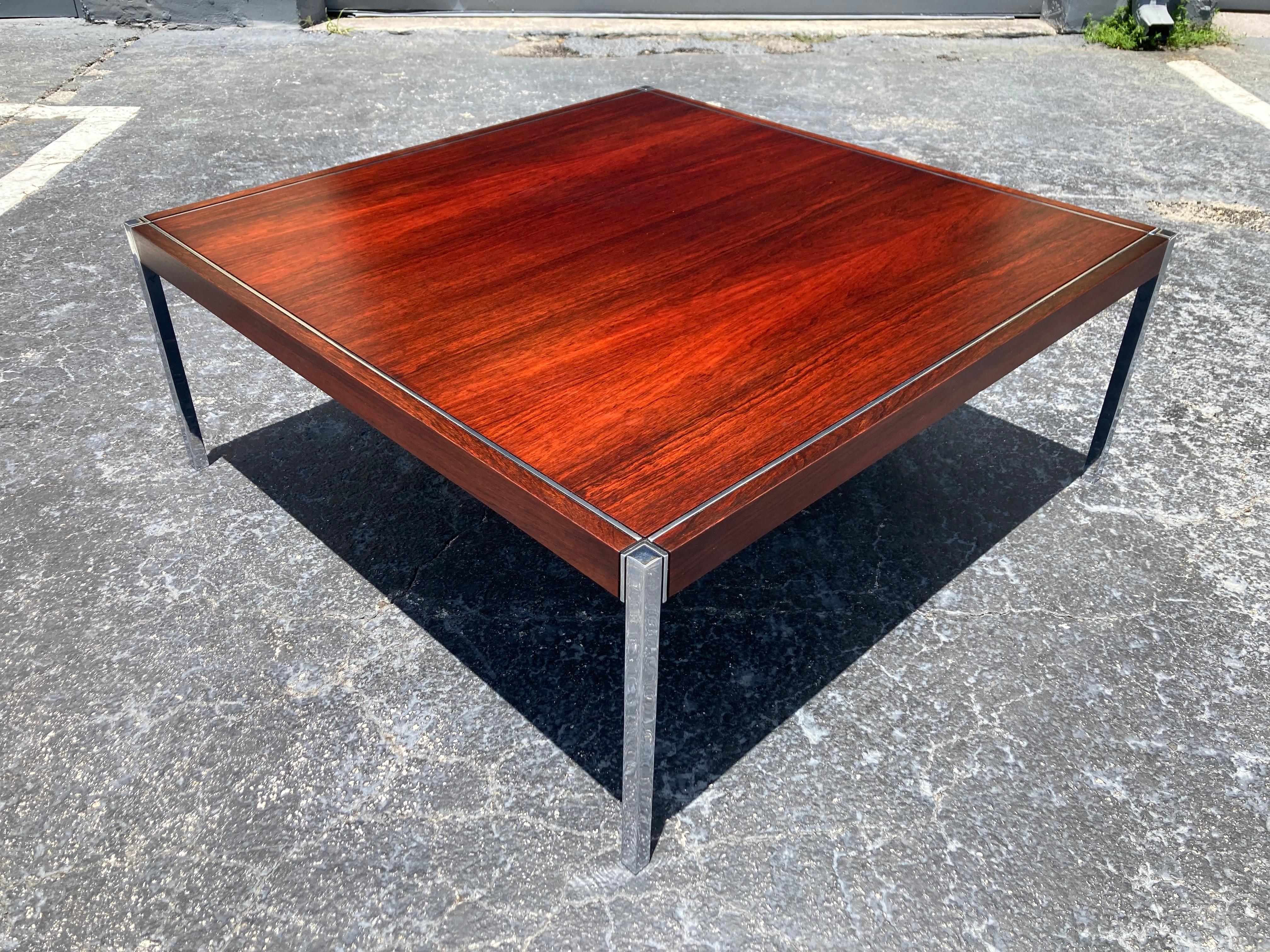 Table basse originale en bois de rose de Richard Schultz pour Knoll, années 1970 en vente 9