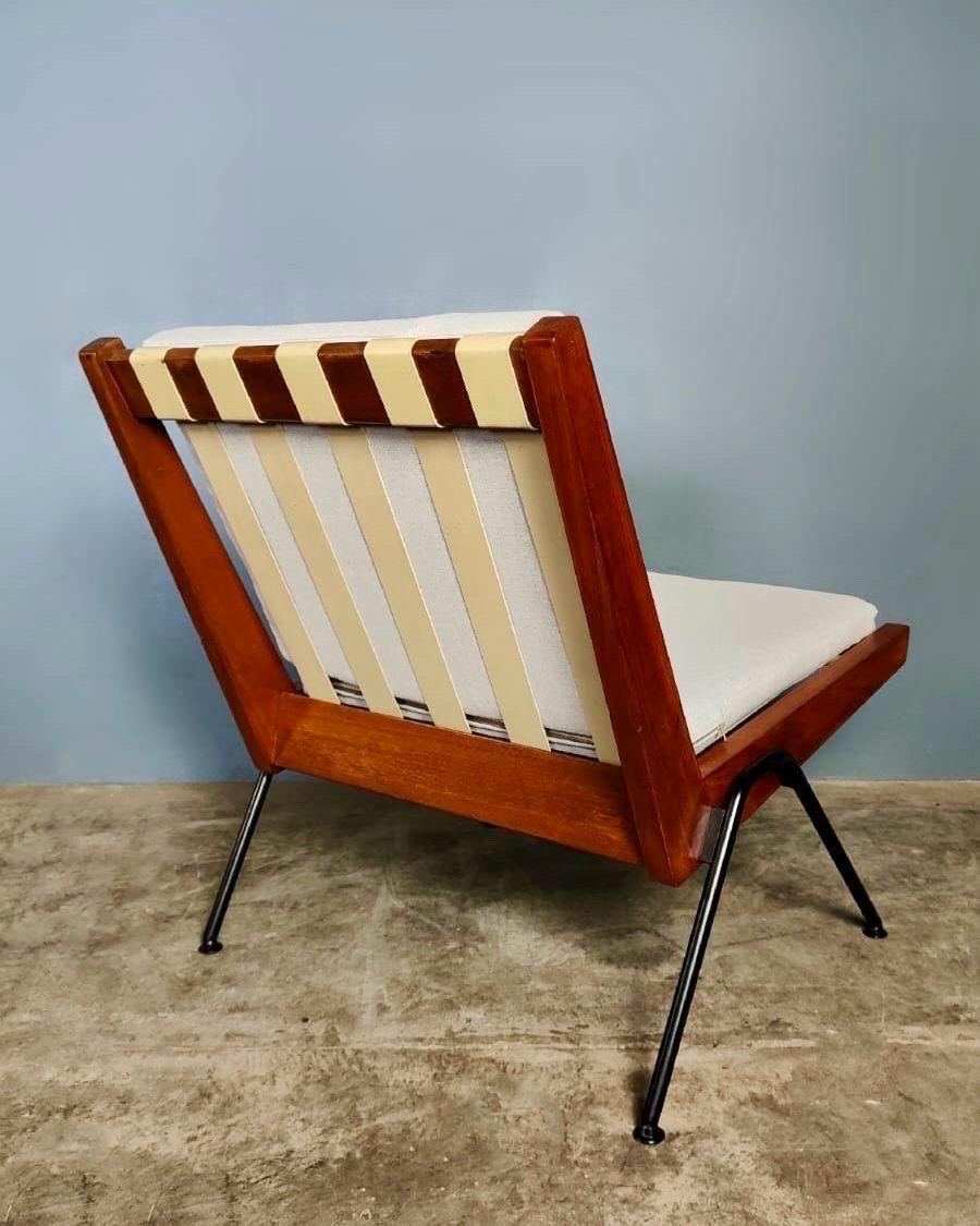 Mid-20th Century Original Robin Day For Hille ‘Chevron’ Lounge Chair Mid Century Vintage Retro