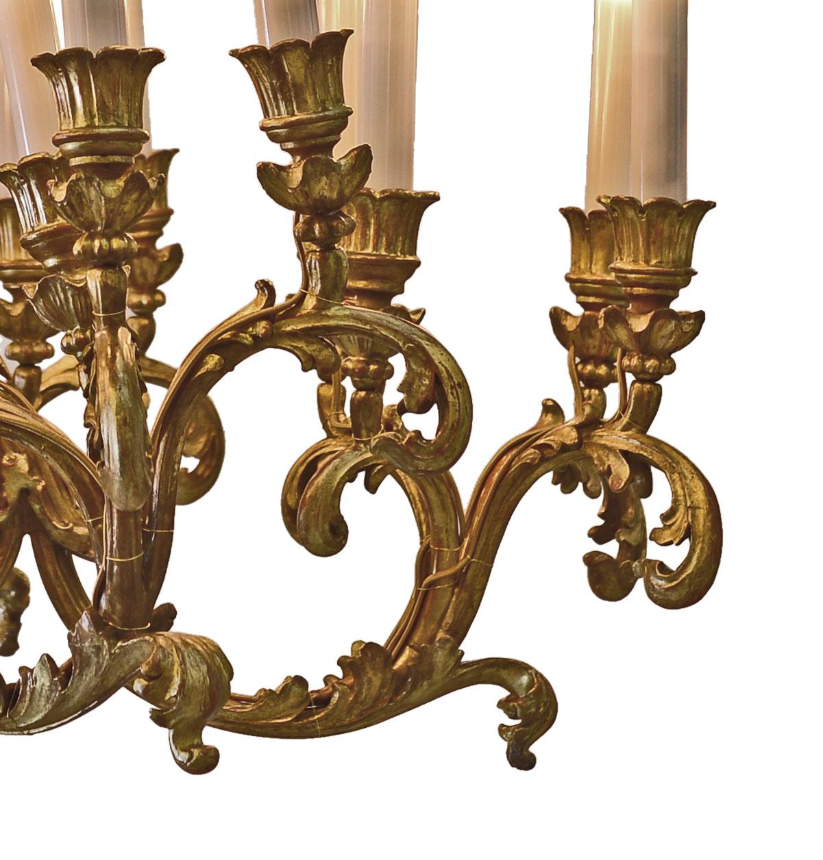 Hand-Crafted Original Rococo/Barock Chandelier, Limewood, 24 Flames, Perfectly Renovated For Sale