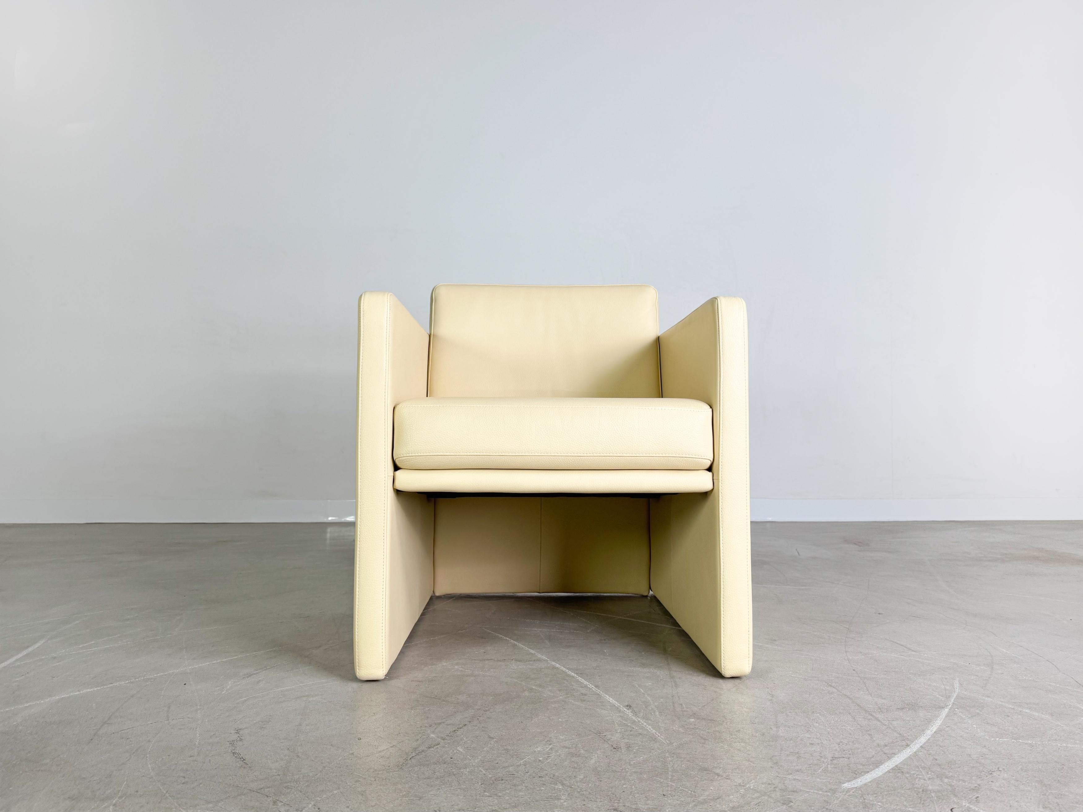 Post-Modern Original Rolf Benz Sessel Ego G Leder beige Design Armlehnstuhl For Sale
