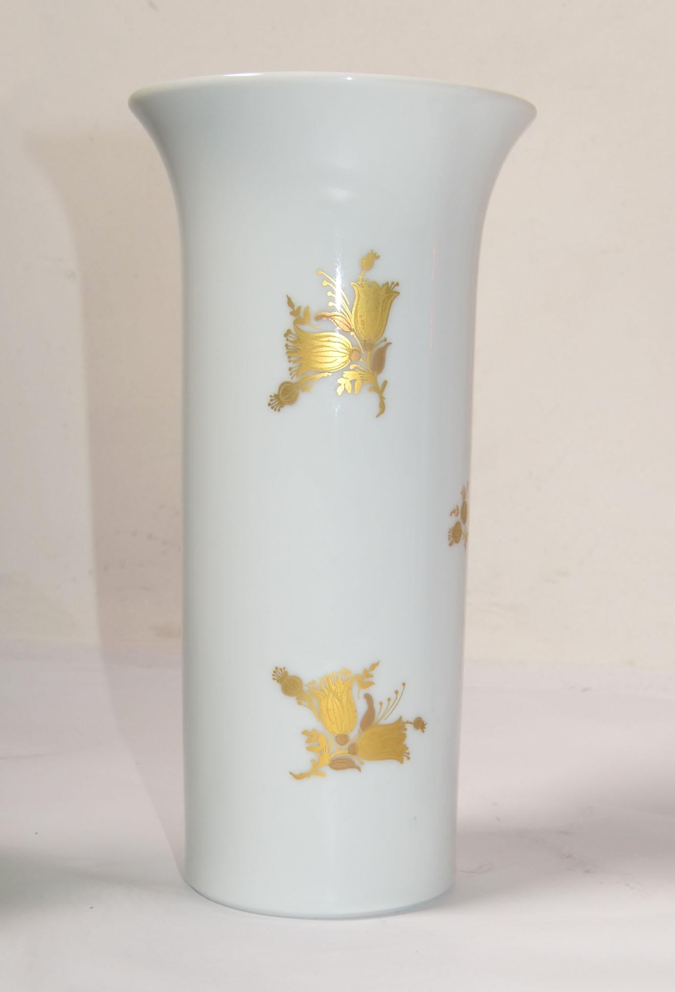 Original Rosenthal White Porcelain Flower Vase Hand Painted Gold Leaf Flowers For Sale 4