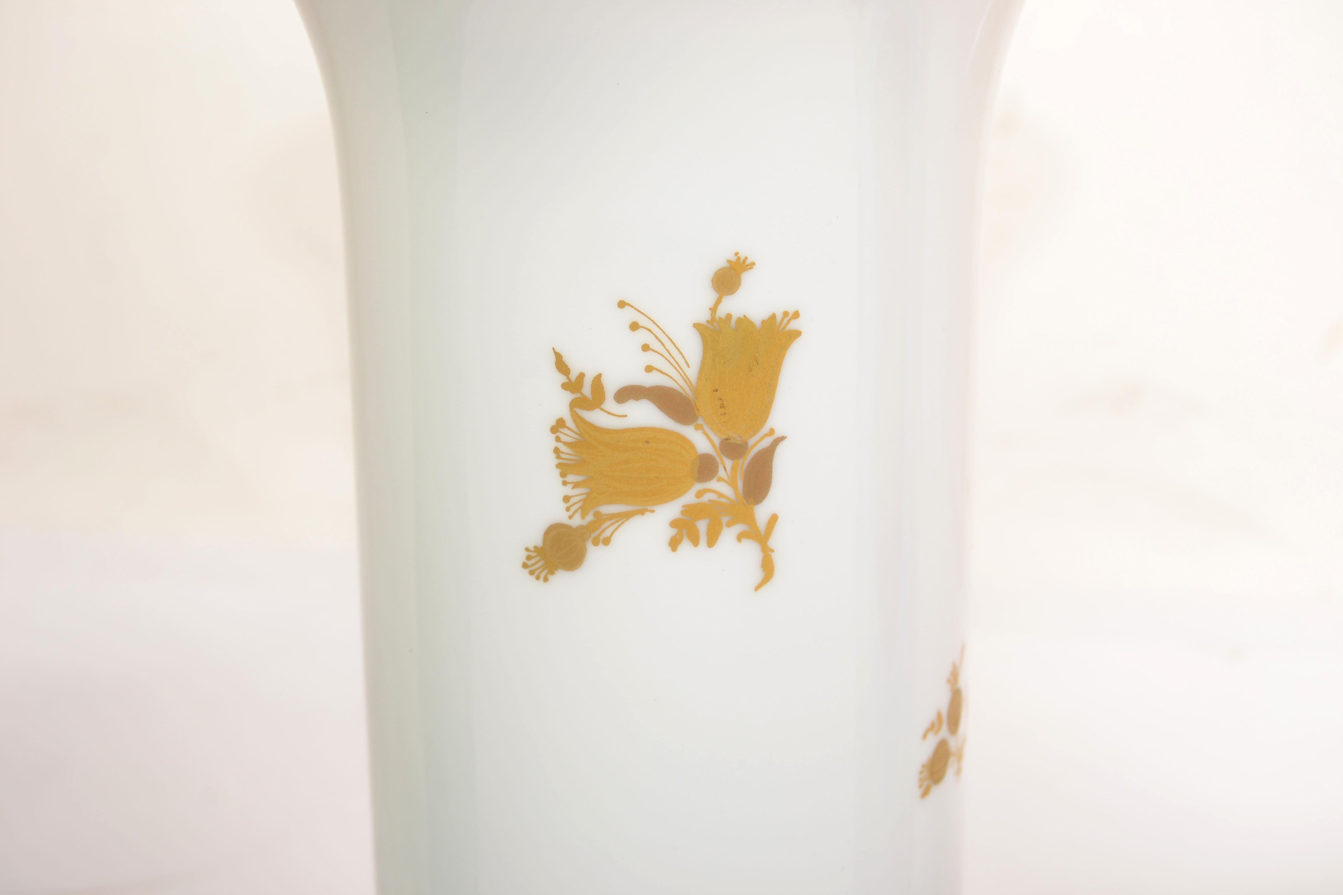 Original Rosenthal White Porcelain Flower Vase Hand Painted Gold Leaf Flowers For Sale 1