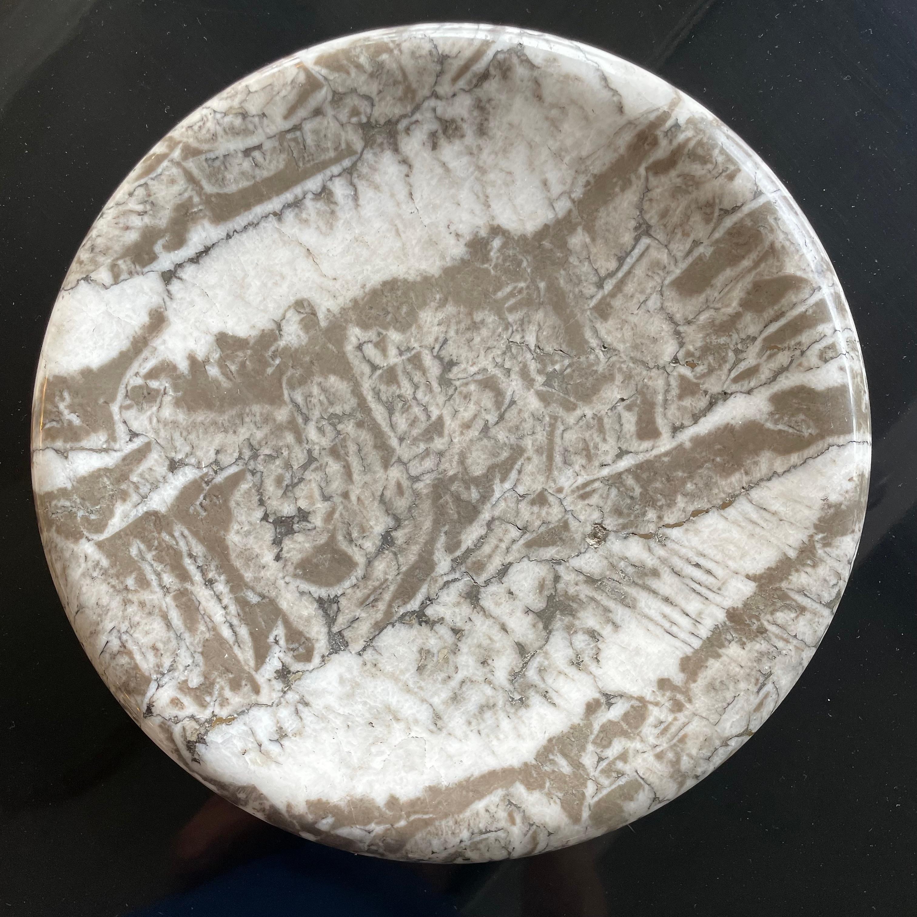 italien Table de salle à manger ronde originale d'Angelo Mangiarotti pour Sorgente dei Mobili, 1975. en vente