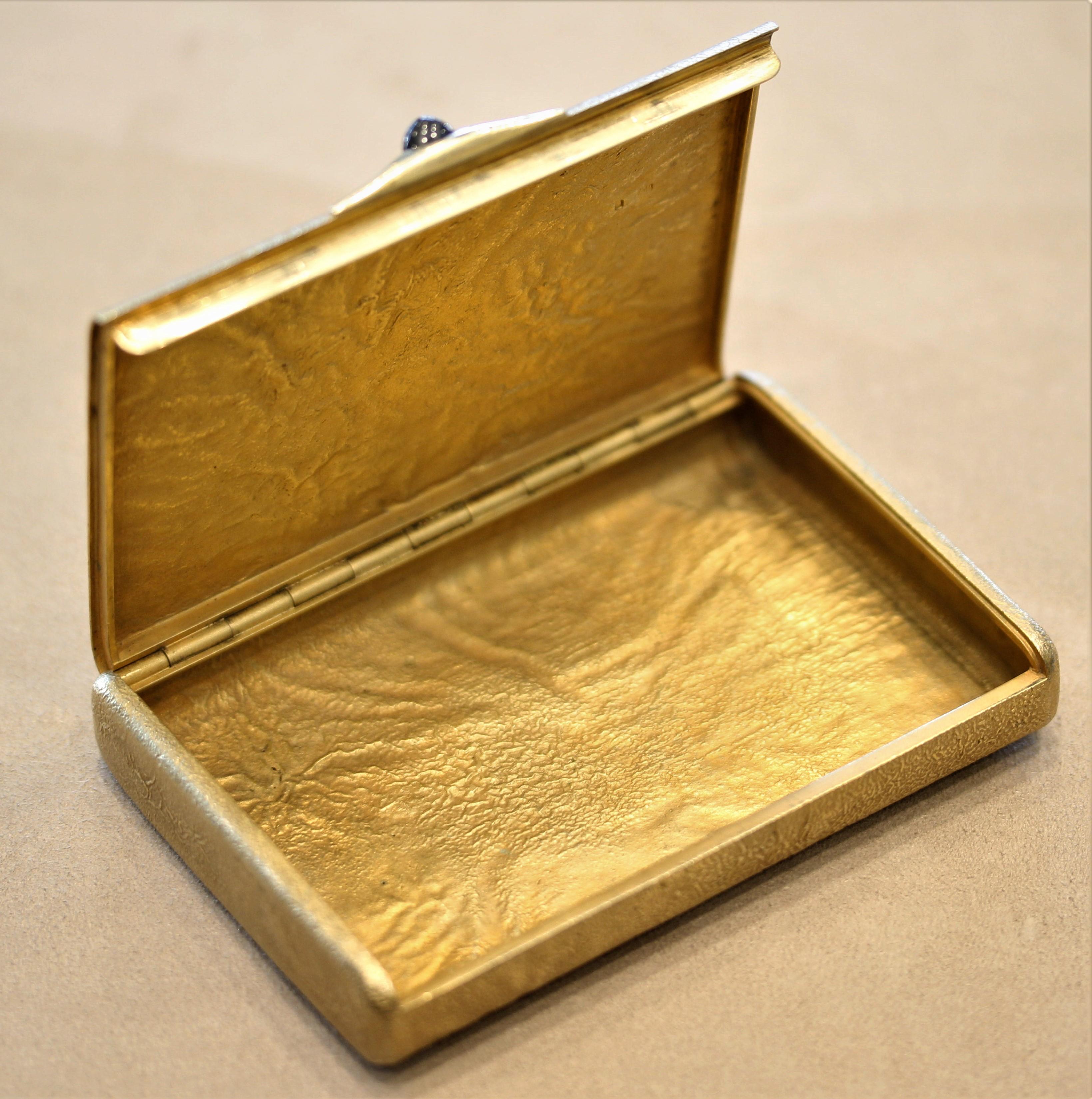Original Russian Faberge Antique Gold Case In Excellent Condition For Sale In Beverly Hills, CA