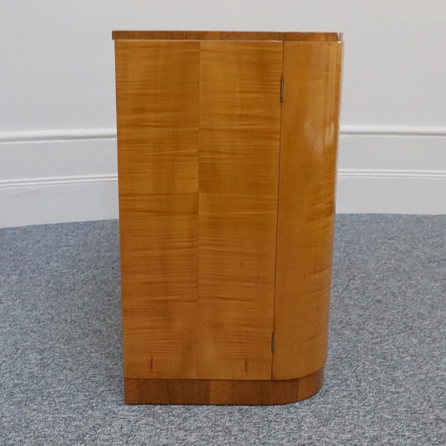 Original Satin Birch and Walnut Sideboard, Circa 1930 10