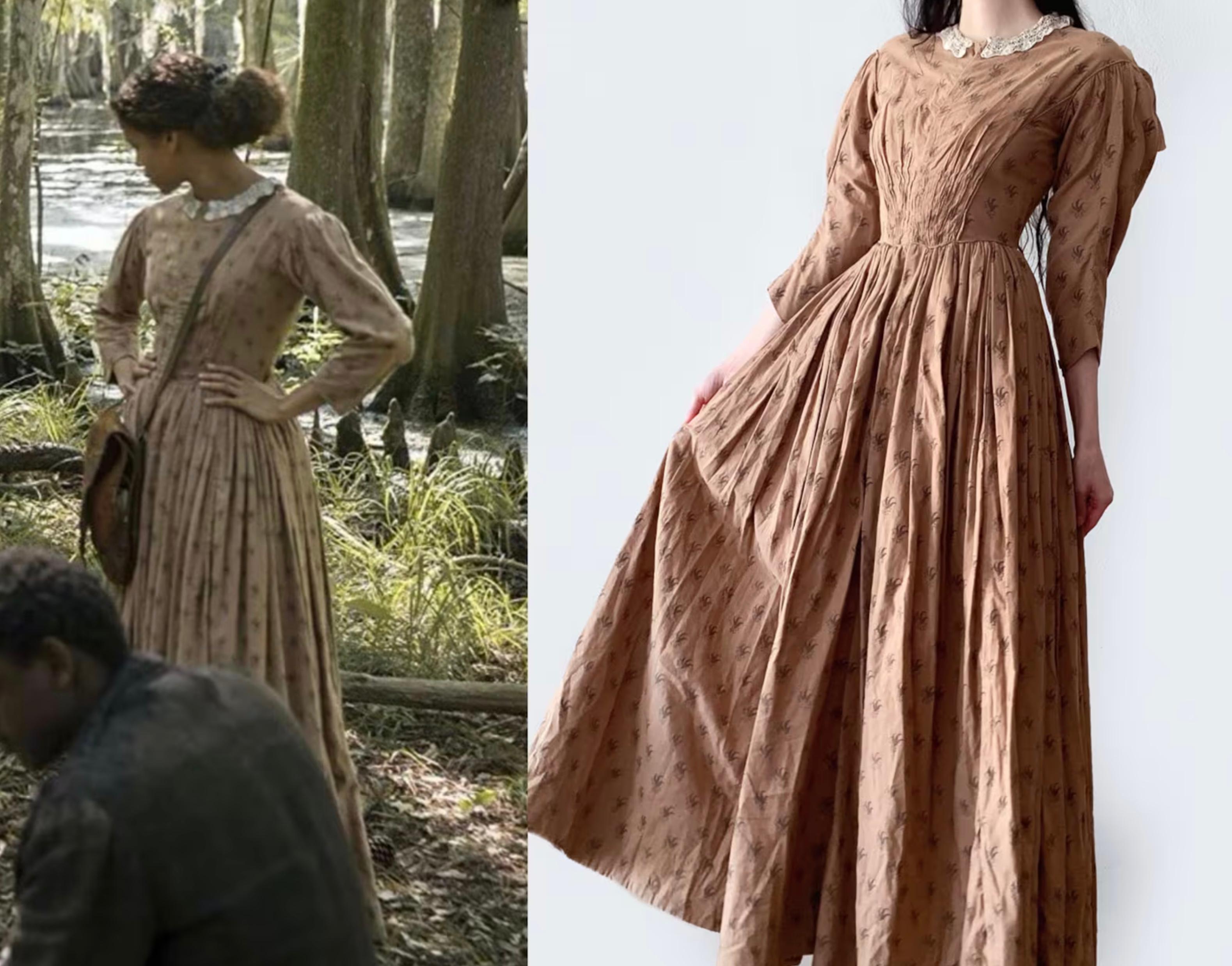 Original Screen Worn Movie Dress Period 1800 Calico Prairie Lace Vintage Antique In Excellent Condition For Sale In Berlin, BE