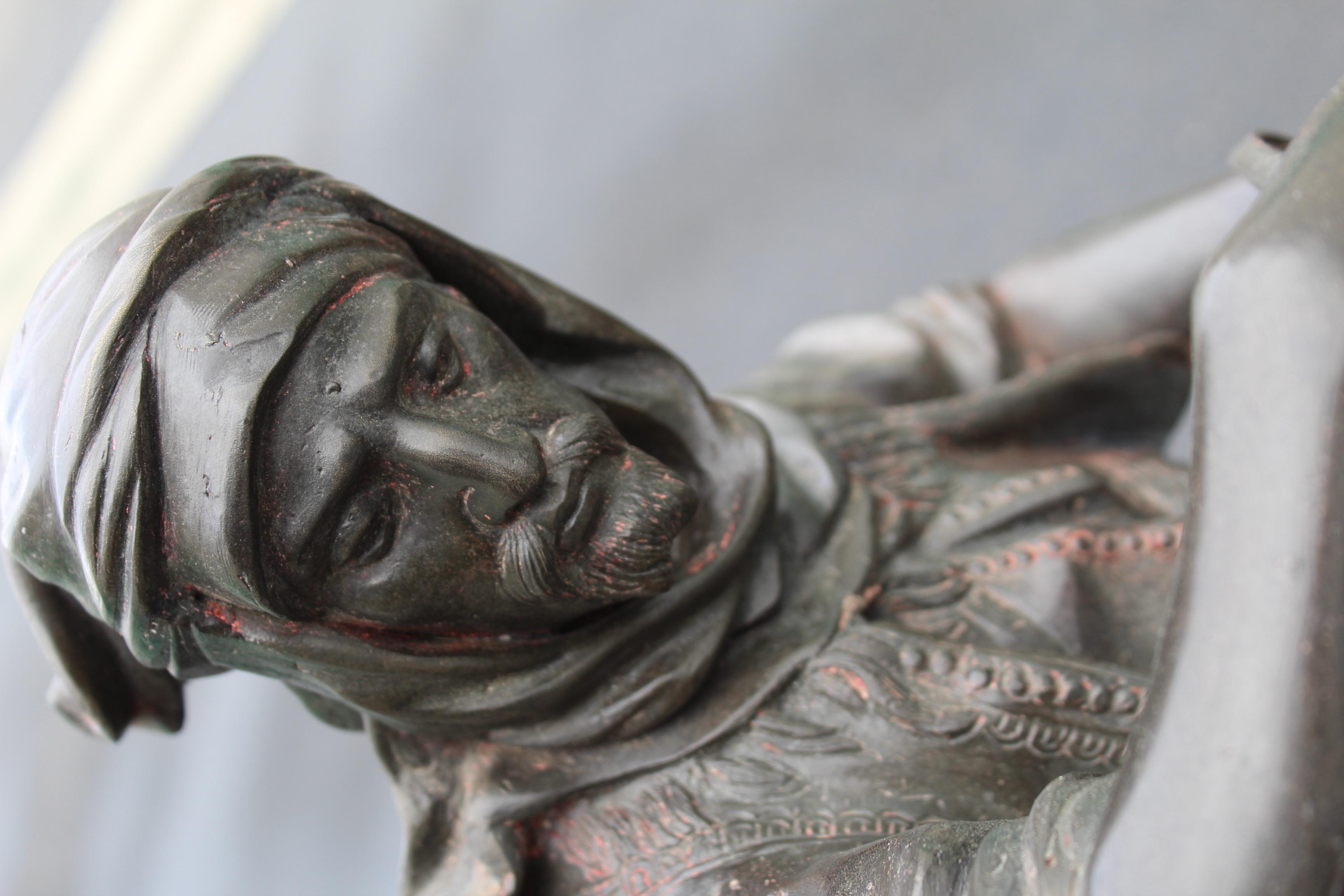 Scultura originale, doppia figura di un arabo a cavallo e di una ragazza firmata da in vendita 3