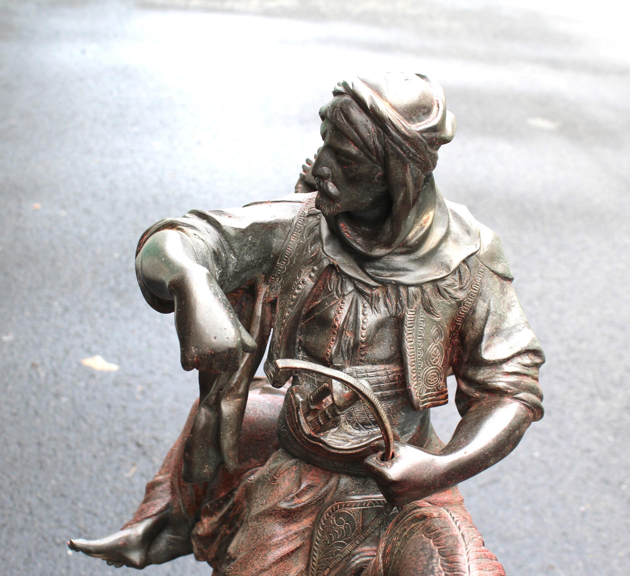 Si tratta di una scultura di grandi dimensioni realizzata da Barye e El Guillman e tratta dall'originale. Due firme sono visibili sulla base. Si dice che sia un pezzo molto raro! Grande 33
