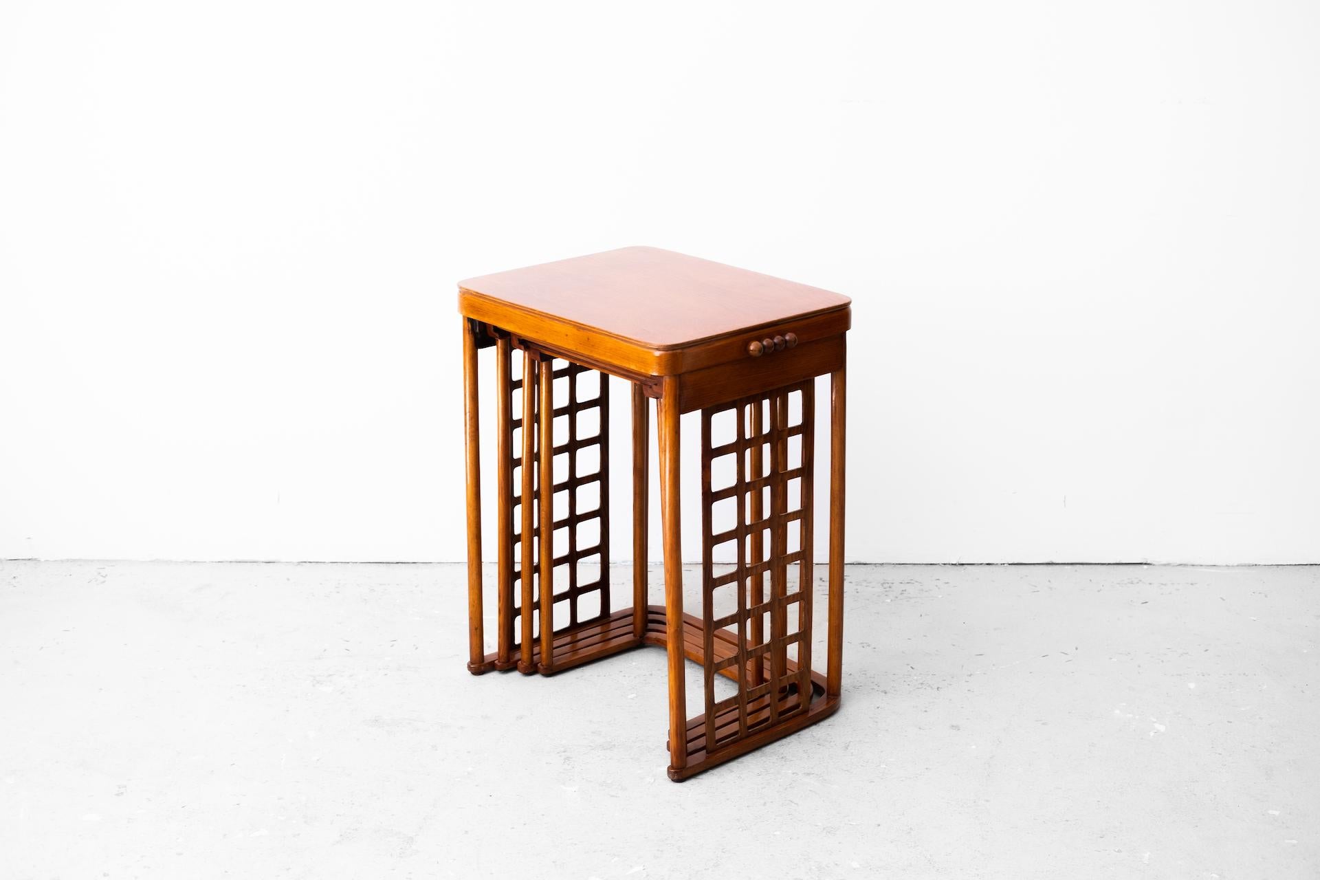 Austrian Original secessionistic Nestingtable, J. Hoffmann for J.J.Kohn (Vienna, 1905)
