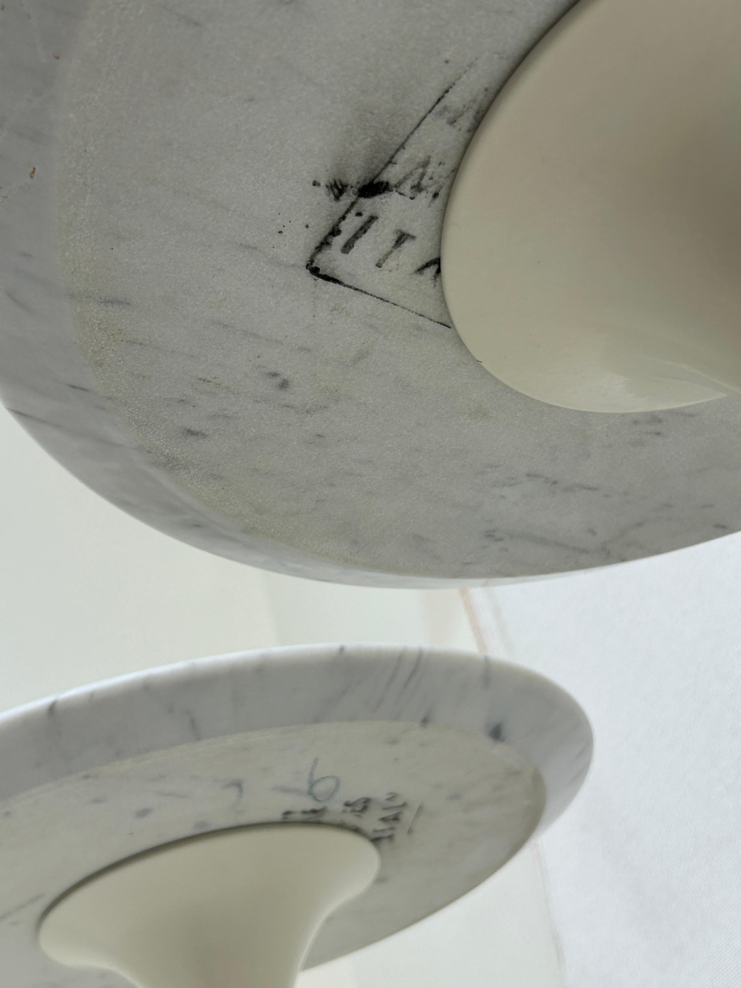 Original set Eero Saarinen Marble Side Tables For Sale 2