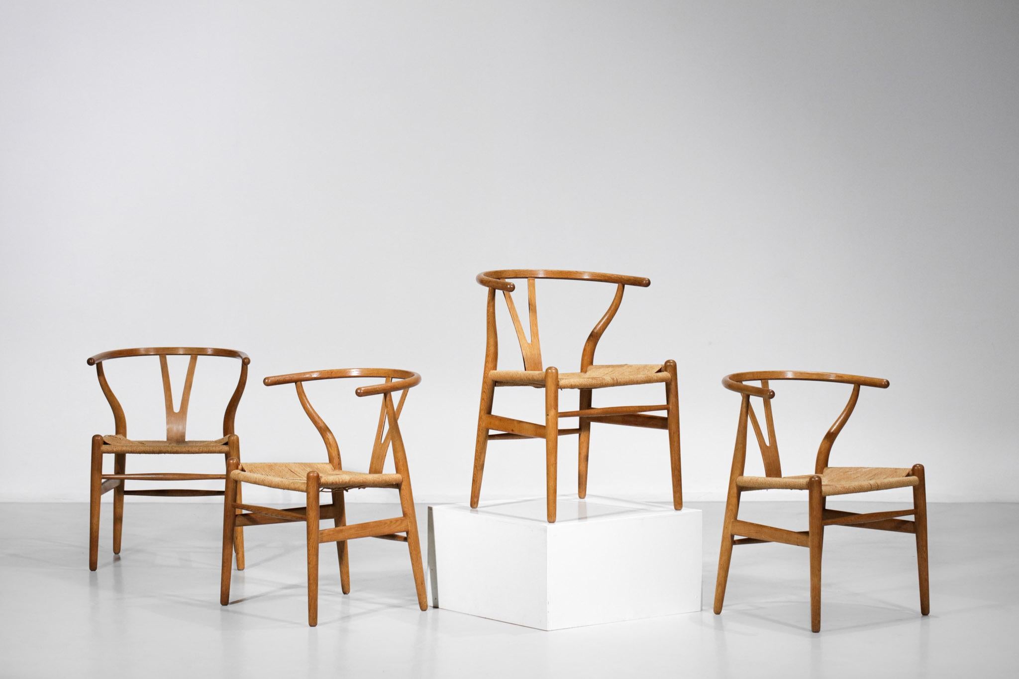 Juego original de 4 sillas CH24 del diseñador Hans Wegner Roble Danés Escandinavo en venta 8