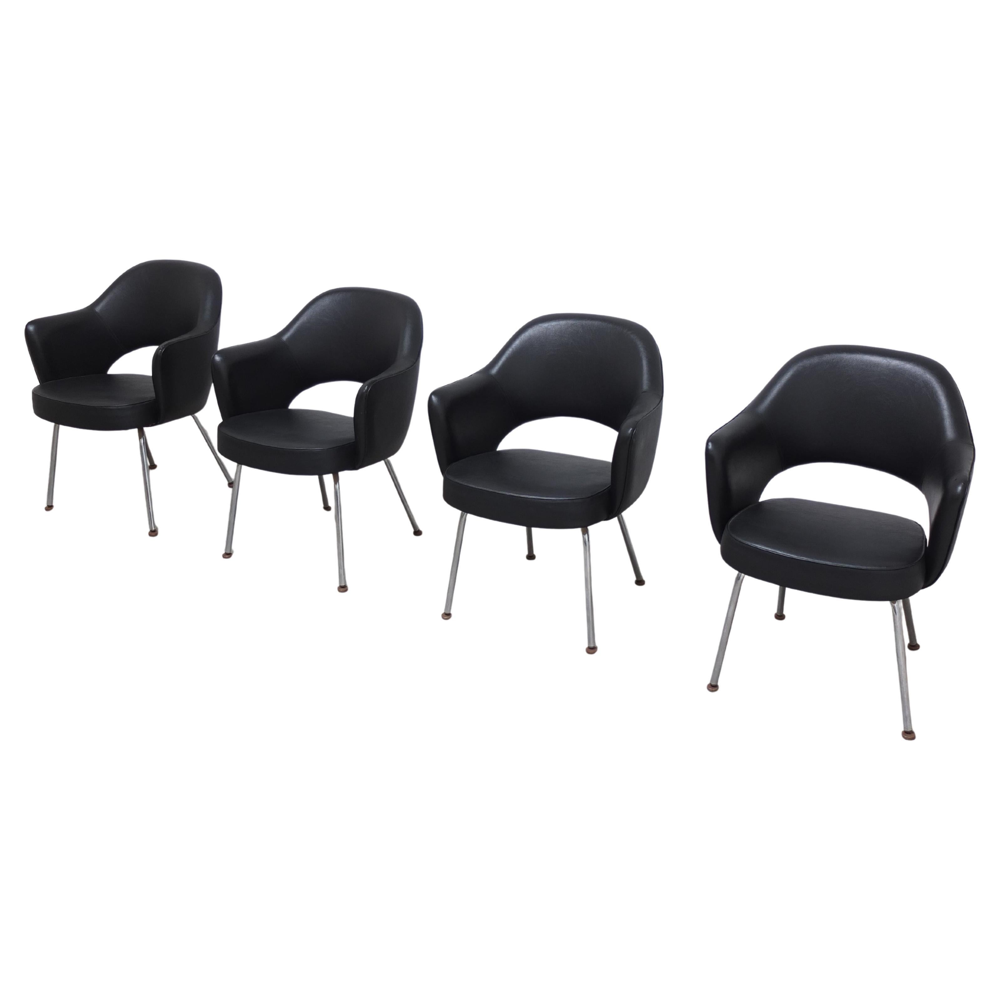 Original Set of 4 'Executive' Armchairs by Eero Saarinen for Knoll, 1960s