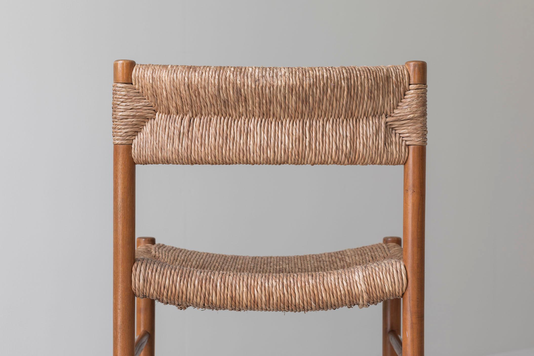 Ensemble original de six chaises 'Dordogne' par Charlotte Perriand pour Sentou, années 1960 6
