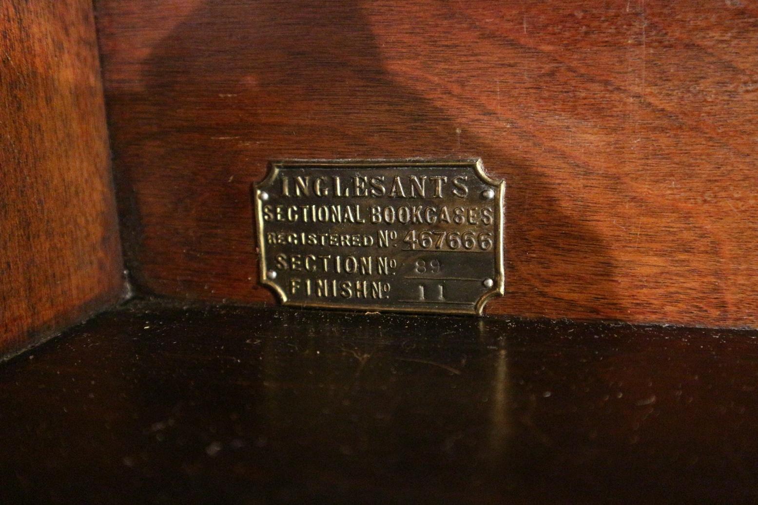 Original Set of Stackable Mahogany Inglesants Bookcases In Good Condition In Eindhoven, NL