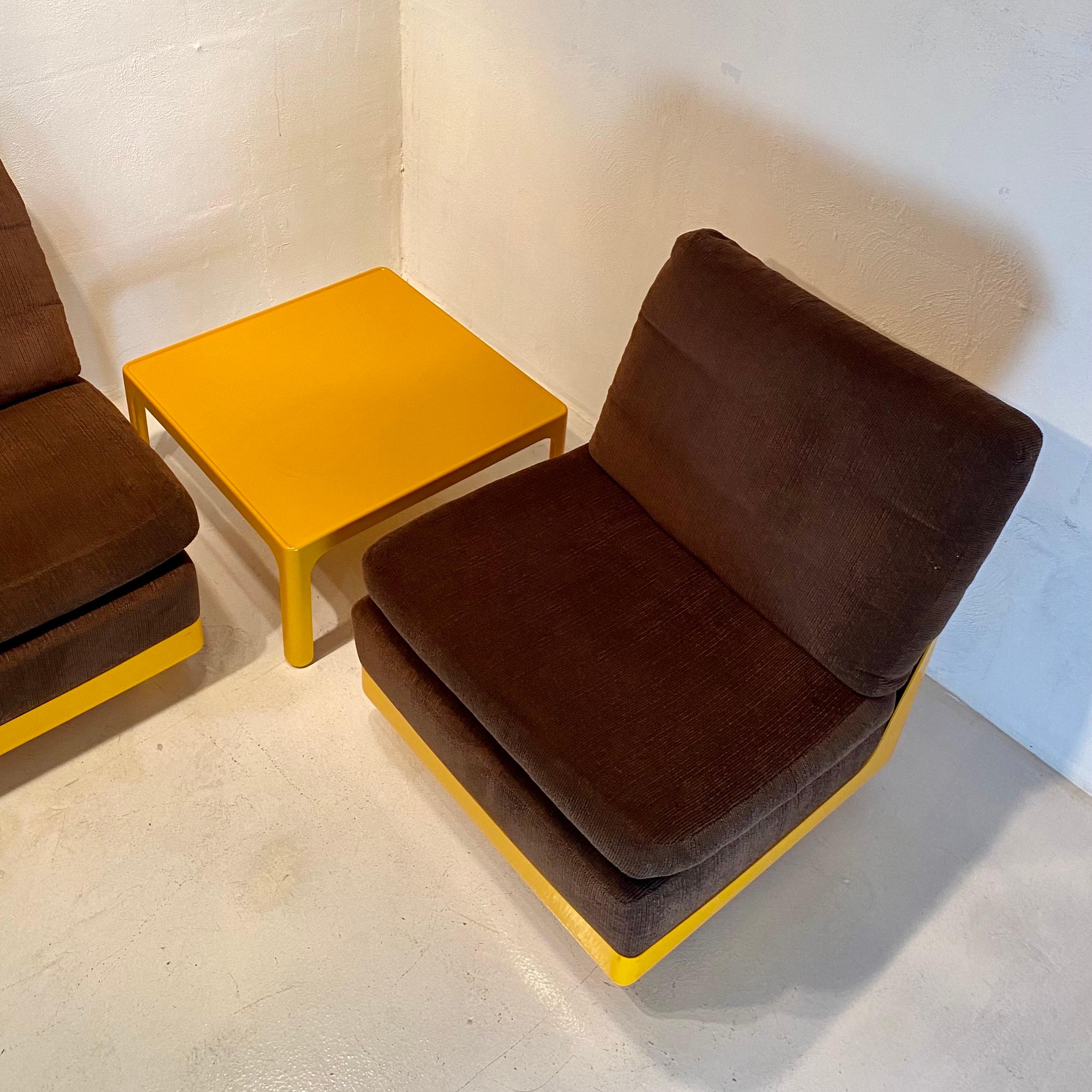 Original set of three yellow seats and coffee table by Wolfgang Feierbach 1974. For Sale 4