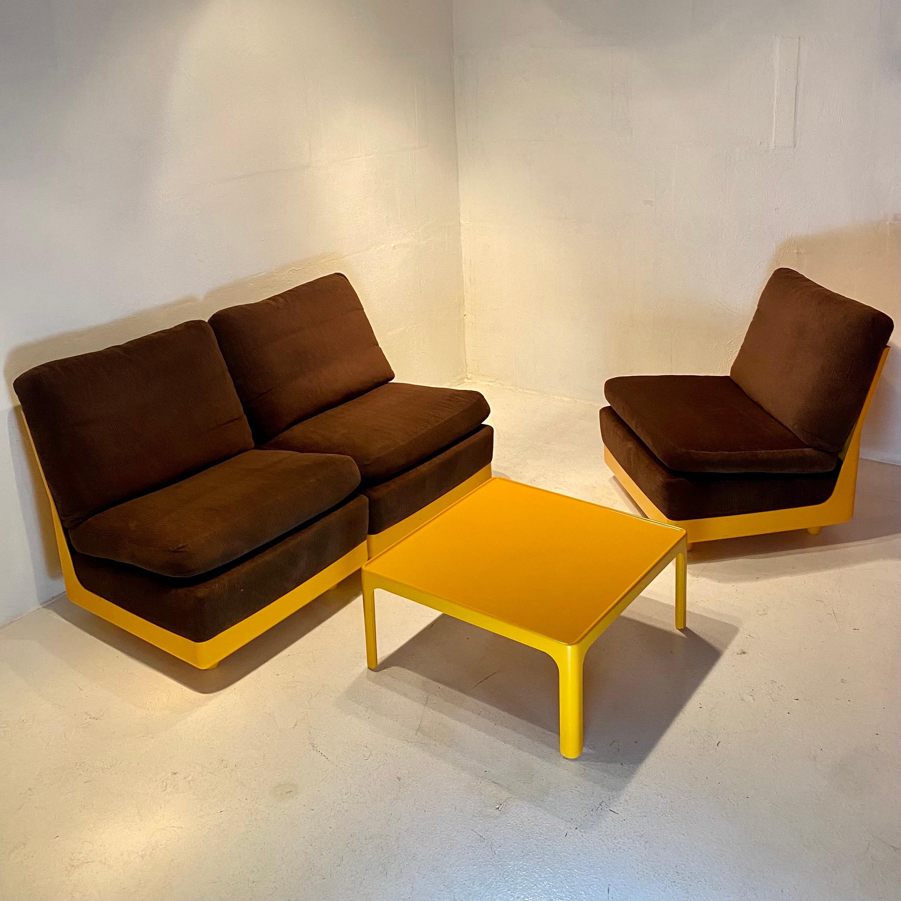 Space Age Original set of three yellow seats and coffee table by Wolfgang Feierbach 1974. For Sale