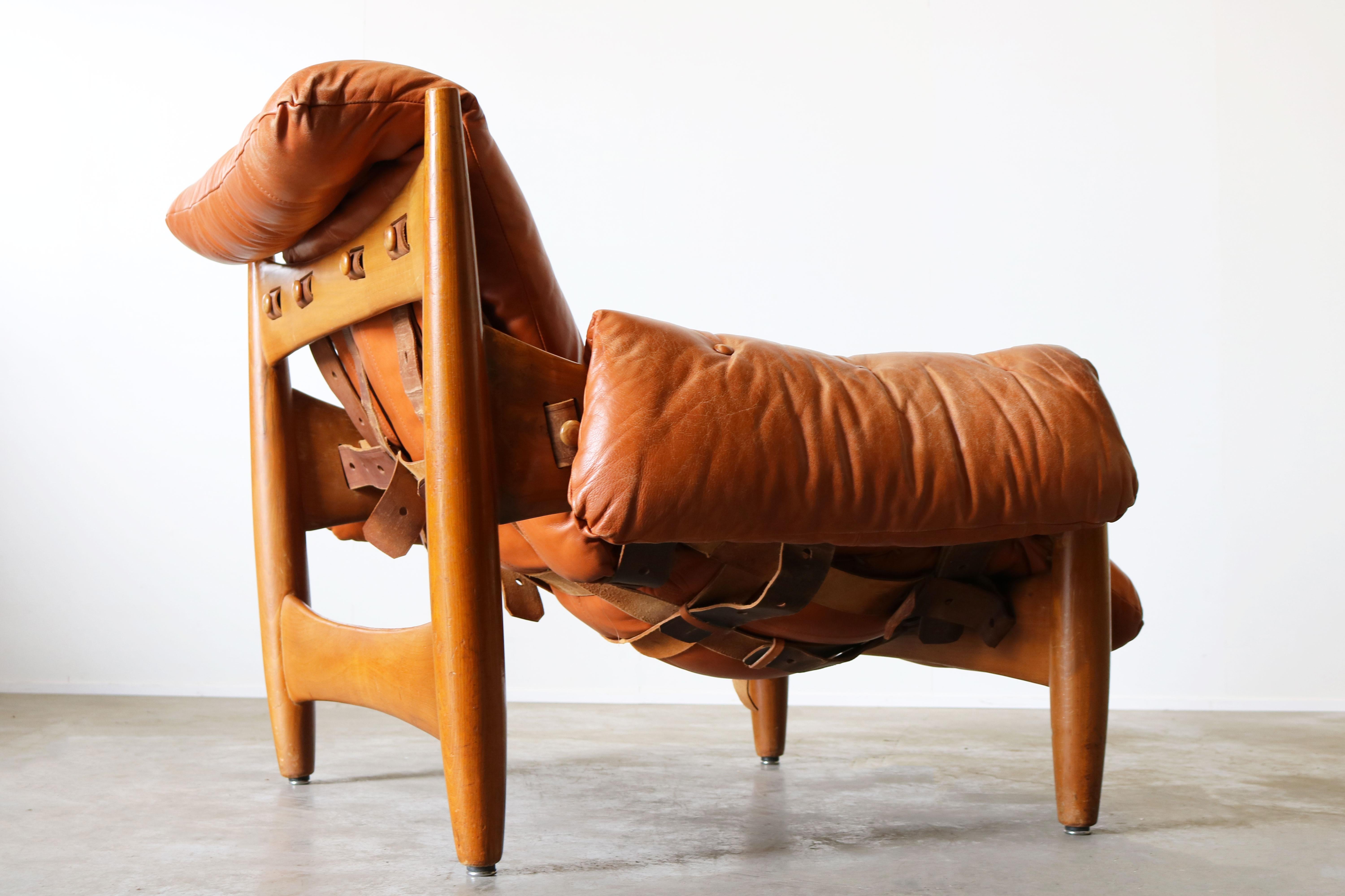 Original Sheriff Lounge Chair by Sergio Rodrigues ISA Italy 1962 Cognac Leather 3