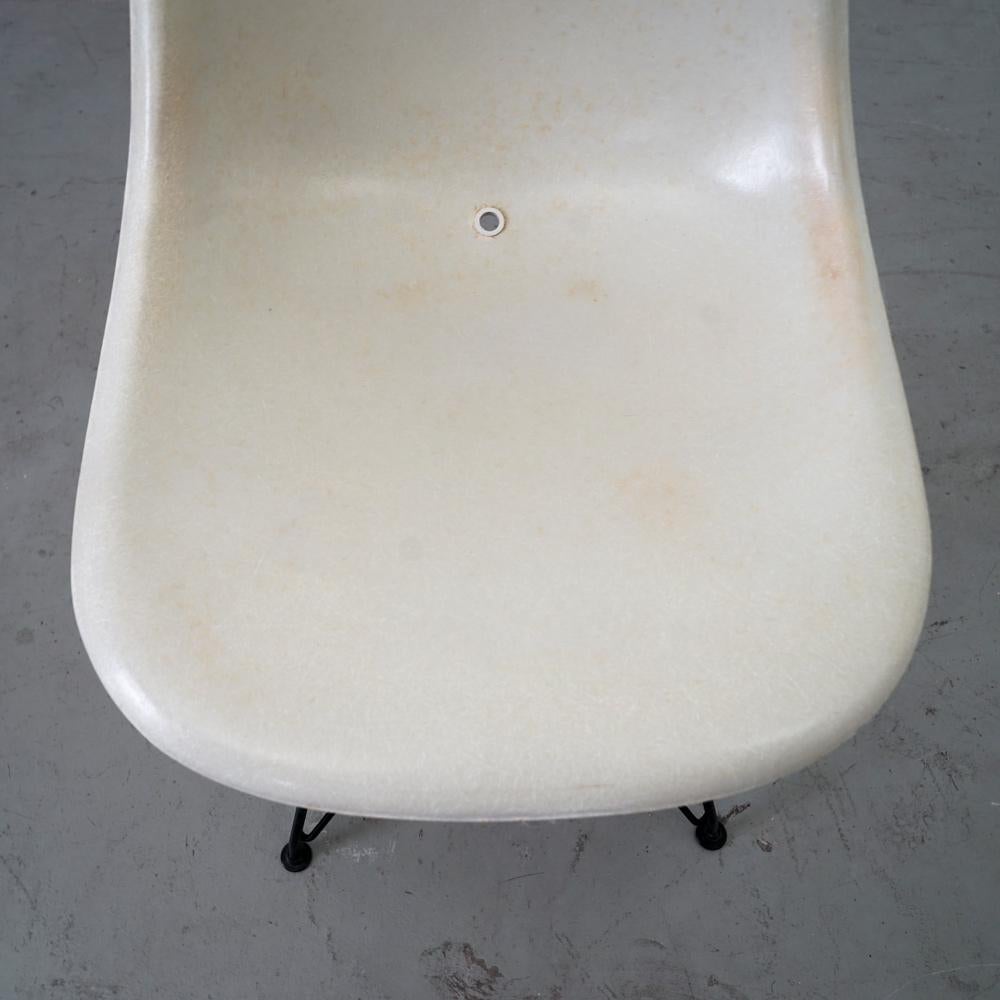 Original Sidechair DSW Designed by Charles and Ray Eames (Moderne der Mitte des Jahrhunderts) im Angebot