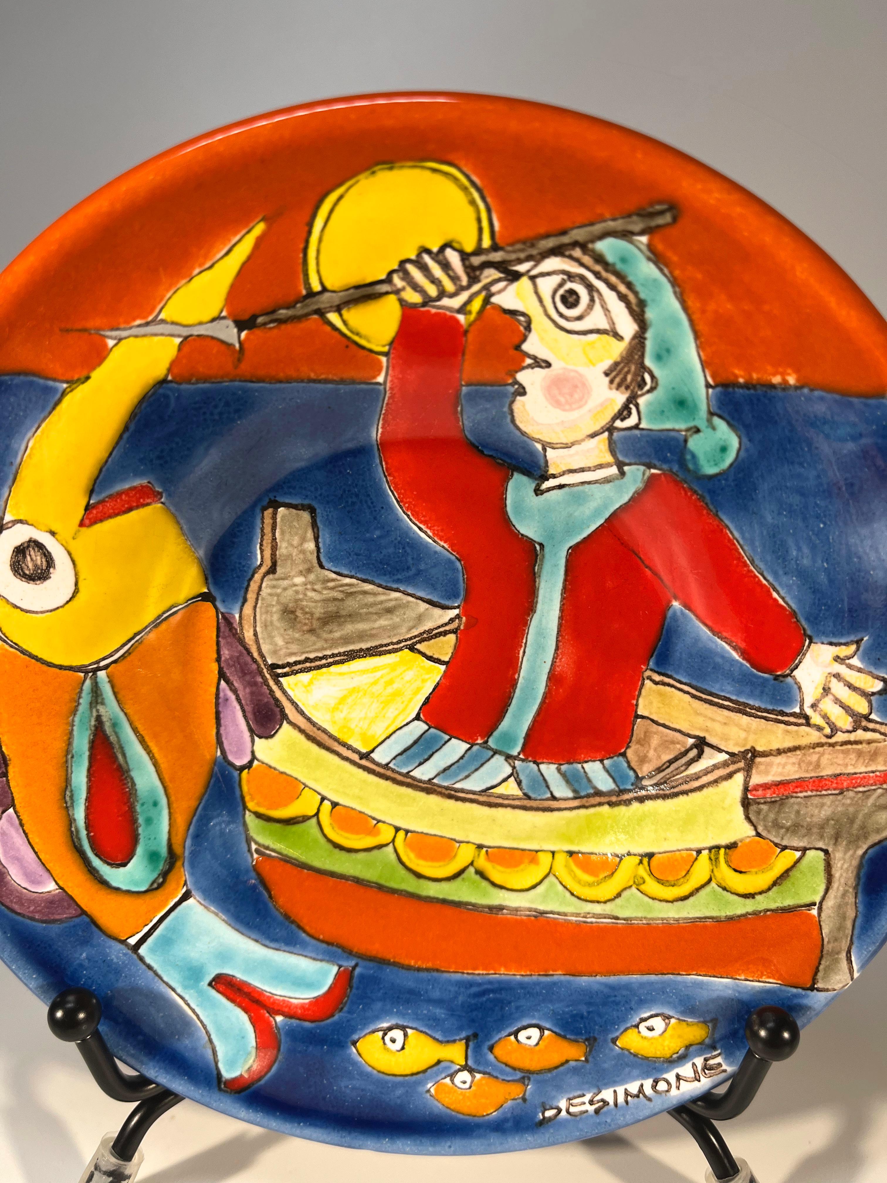 Original signierter, Giovanni DeSimone „Fisherman With Spear“ Keramikteller, ca. 1960er Jahre (Italienisch) im Angebot