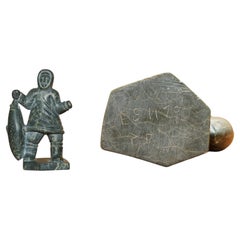ORIGINAL SIGNED SERIAL NUMBERED INUIT ESKIMO HUNTER SOAPSTONE CARViNG STATUE