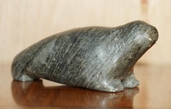 ORIGINAL SIGNED WITH SERIAL NUMBER INUIT ESKiMO SOAPSTONE CARVING WALRUS STATUE