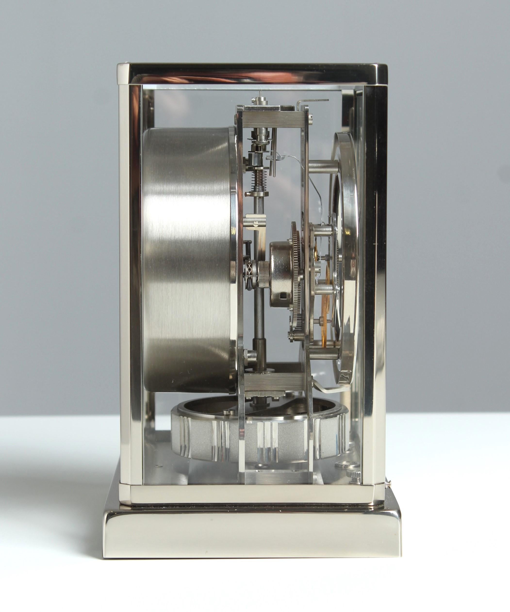 Original Silver Jaeger LeCoultre Atmos Clock with Console, from 1972 7