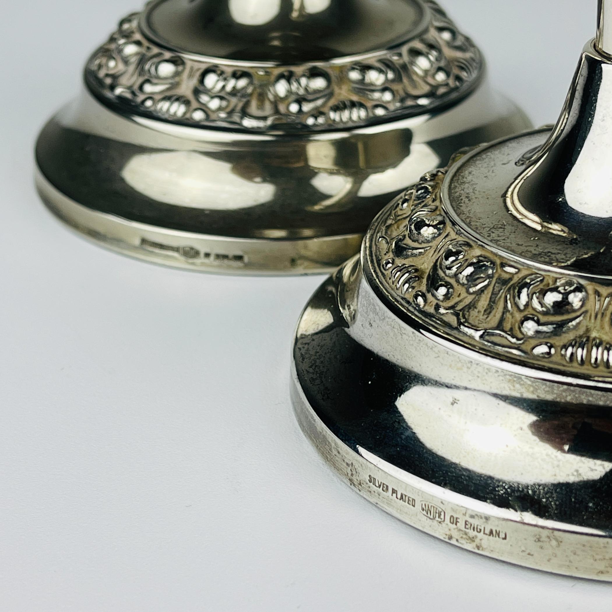 Portacandele originali in argento di IANTHE, Inghilterra, anni '50 in vendita 1